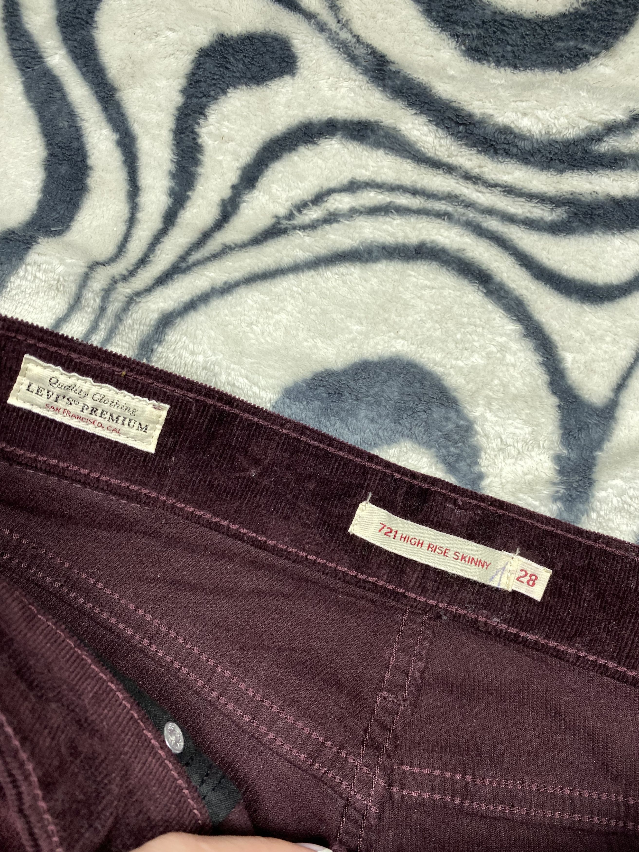 Levi's × Levi's Vintage Clothing × Vintage Levis 721 Vintage WMNS Corduroy Denim Pants Jeans Ladies Size 28" / US 6 / IT 42 - 8 Thumbnail