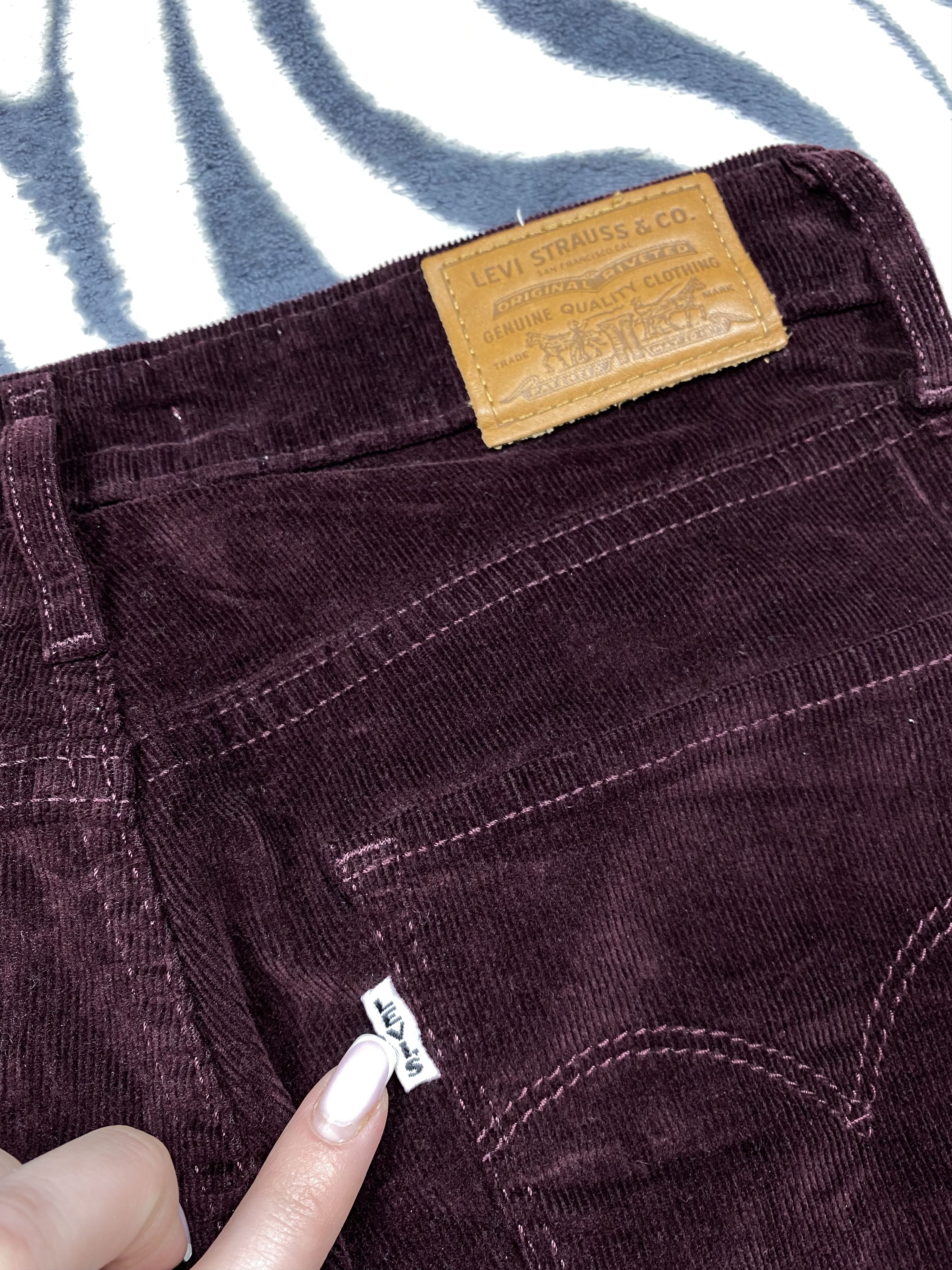 Levi's × Levi's Vintage Clothing × Vintage Levis 721 Vintage WMNS Corduroy Denim Pants Jeans Ladies Size 28" / US 6 / IT 42 - 3 Thumbnail