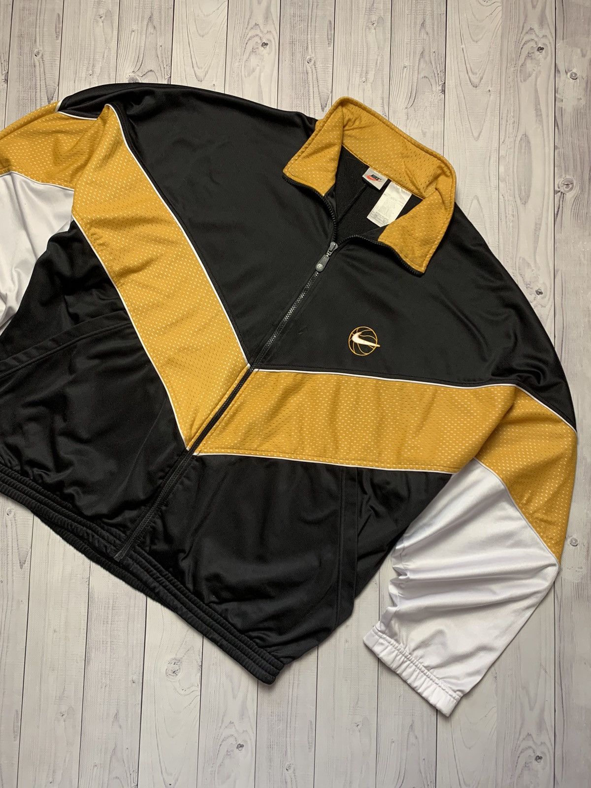 Nike × Vintage Vintage Nike track jacket size XXL logo Size US XXL / EU 58 / 5 - 2 Thumbnail