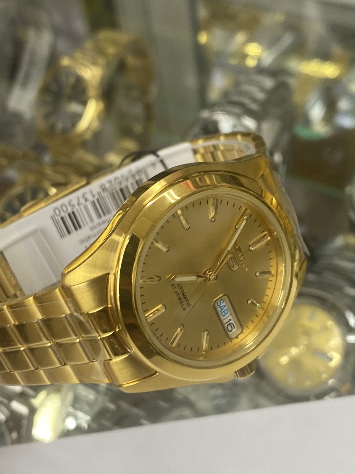 Seiko Seiko Men's Seiko 5 Automatic Gold Dial Size 40 - 3 Thumbnail