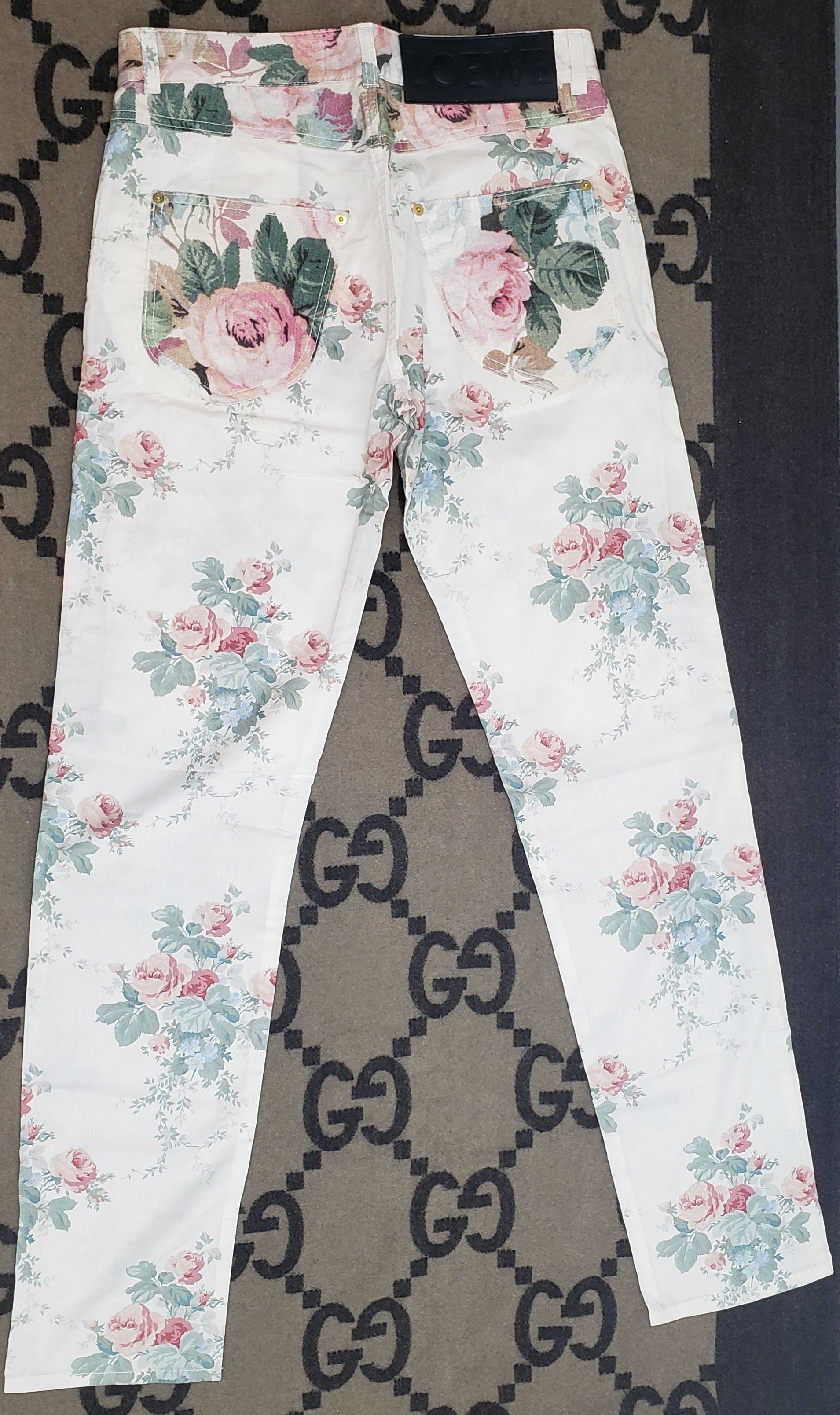 Loewe Loewe off white multi roses five pocket jeans Size US 30 / EU 46 - 2 Thumbnail