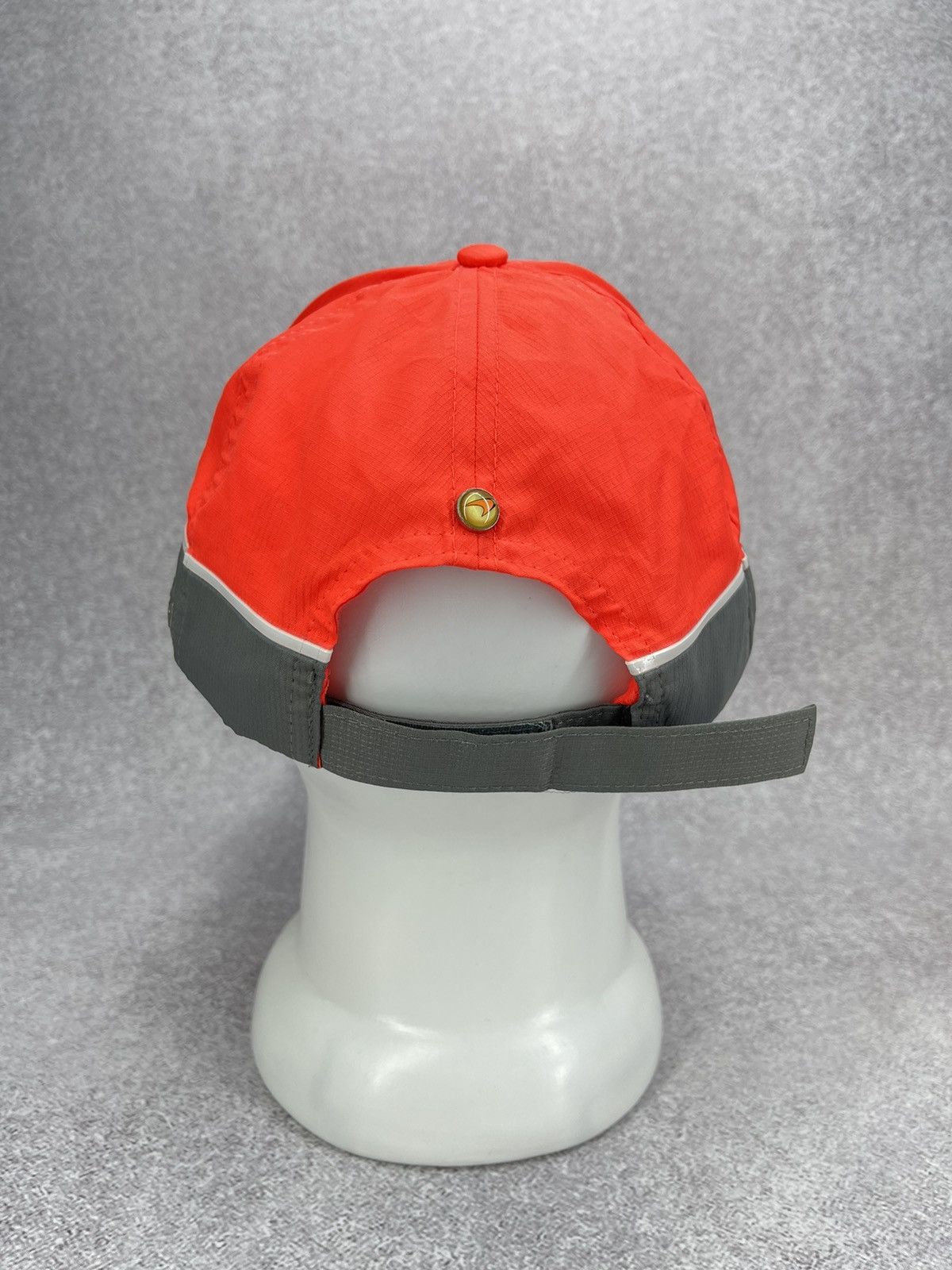 Mercedes-Benz Vintage Vodafone McLaren Mercedes Jenson Sergio Cap Hat Y2K Size ONE SIZE - 8 Thumbnail