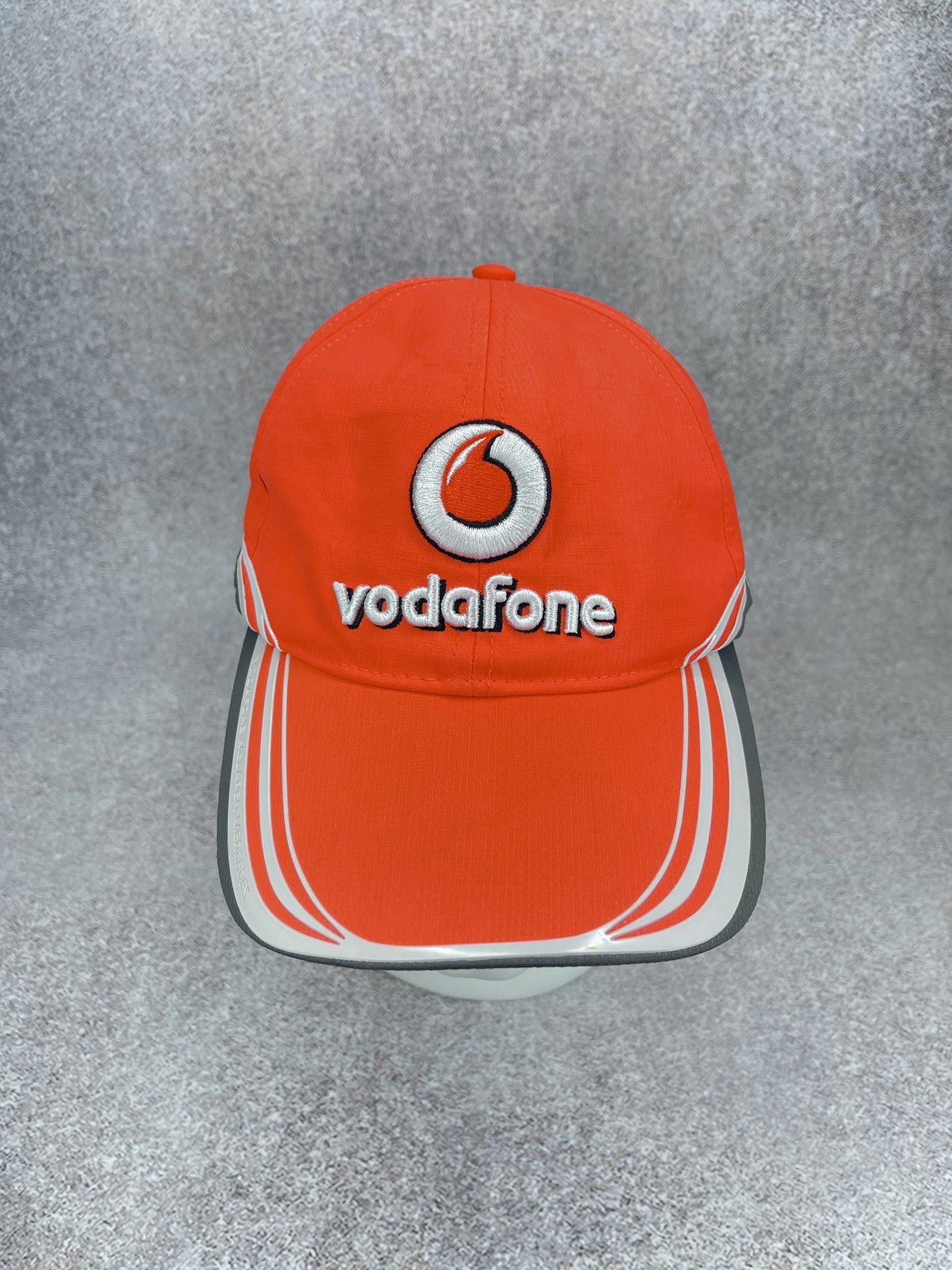 Mercedes-Benz Vintage Vodafone McLaren Mercedes Jenson Sergio Cap Hat Y2K Size ONE SIZE - 2 Thumbnail