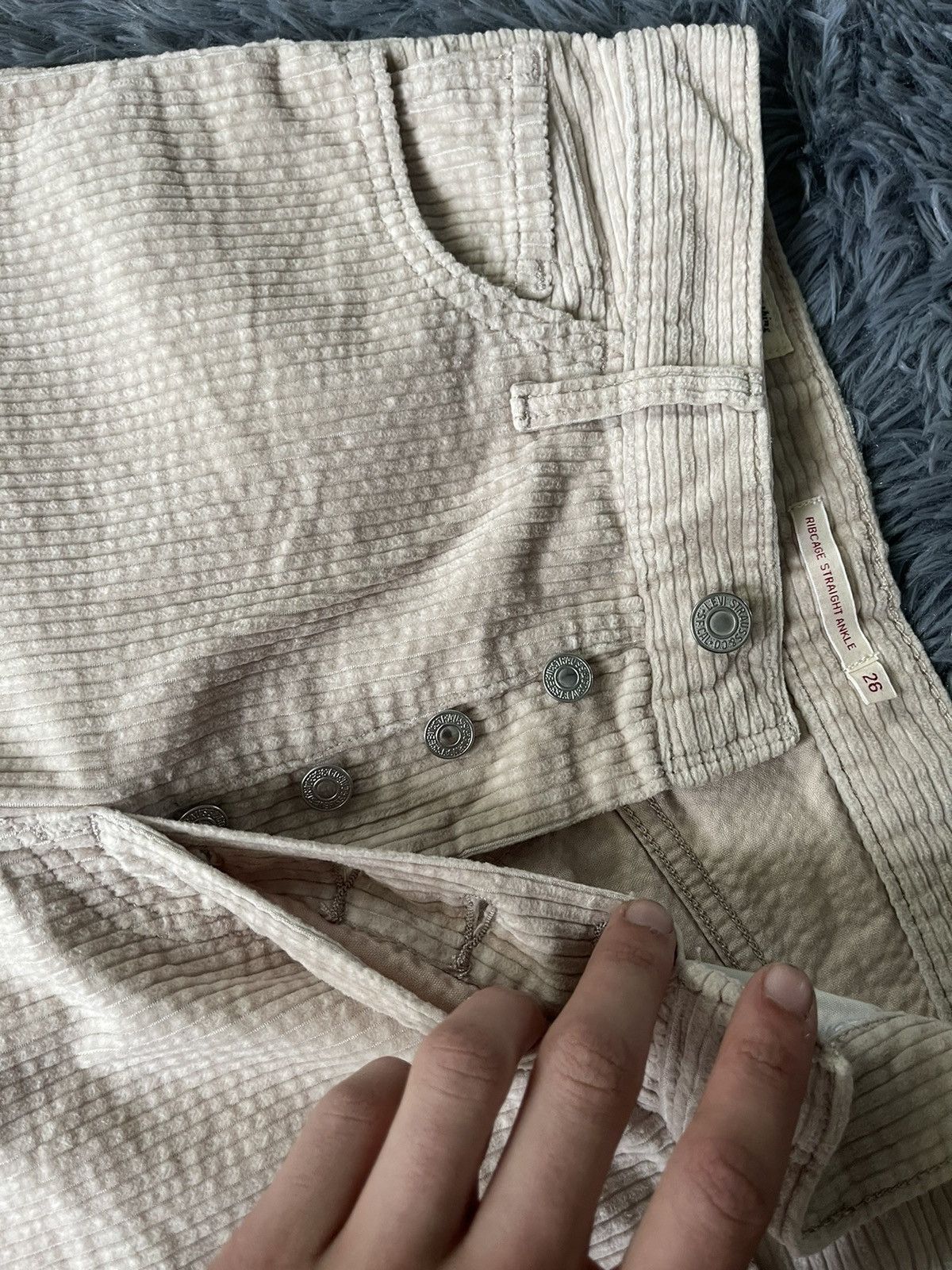 Levi's Levi’s corduroy beige big E pants Size 25" / US 0 / IT 36 - 4 Thumbnail