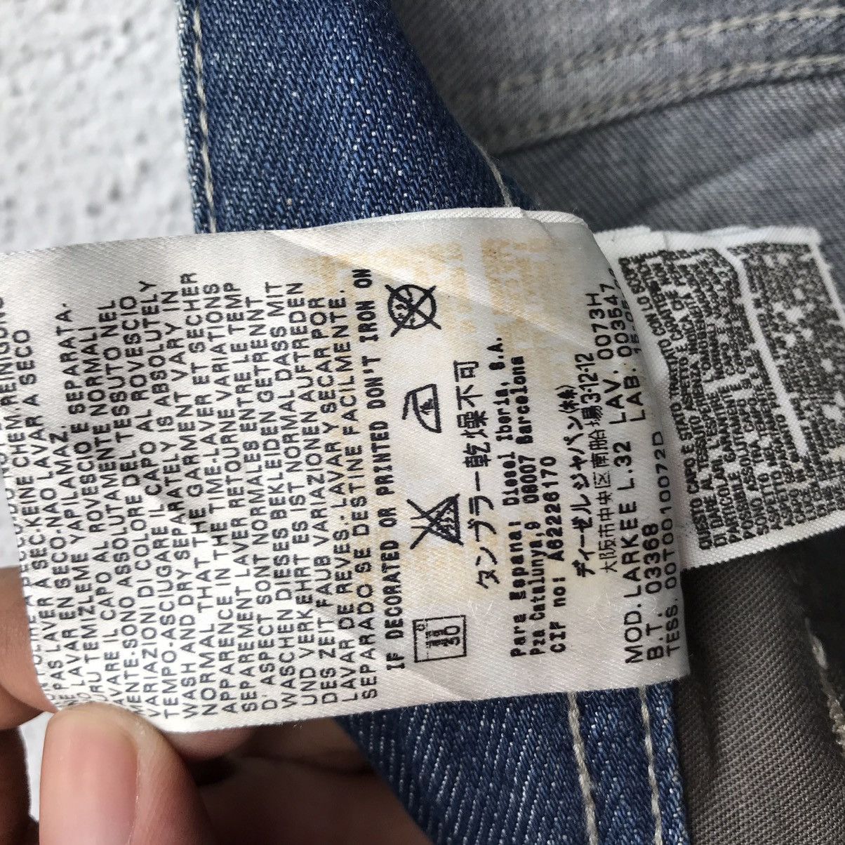 Diesel Vintage Diesel Denim Italy Distressed Jeans Pants Size US 33 - 16 Thumbnail