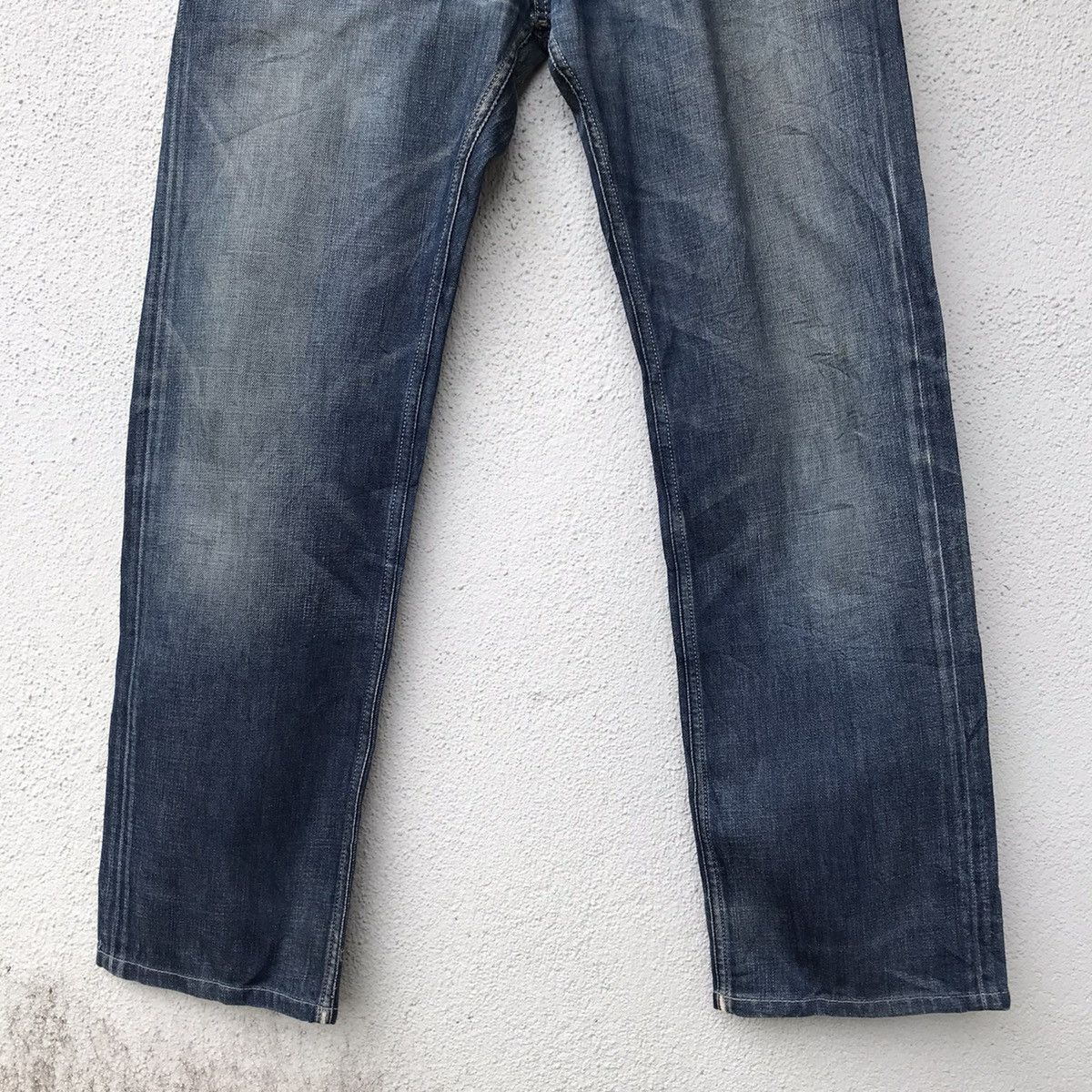 Diesel Vintage Diesel Denim Italy Distressed Jeans Pants Size US 33 - 3 Thumbnail