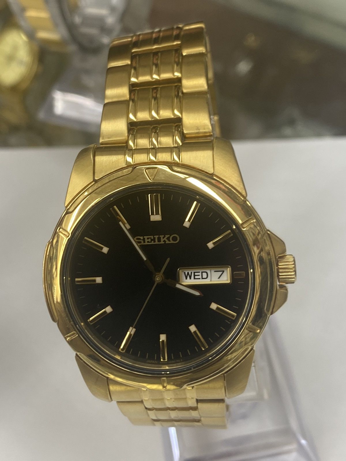 Seiko Men's Seiko GoldTone Color Stainless Steel