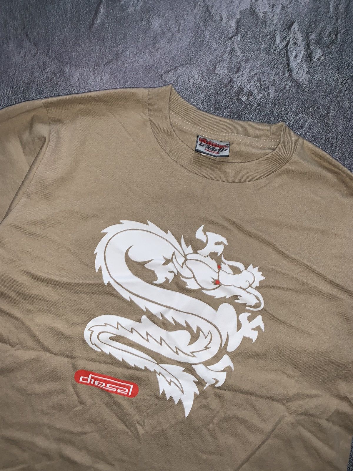 Diesel × Japanese Brand × Vintage Diesel Japanese dragon 🐉 vintage tee T-shirt 👕 y2k 90s 80 Size M / US 6-8 / IT 42-44 - 12 Thumbnail