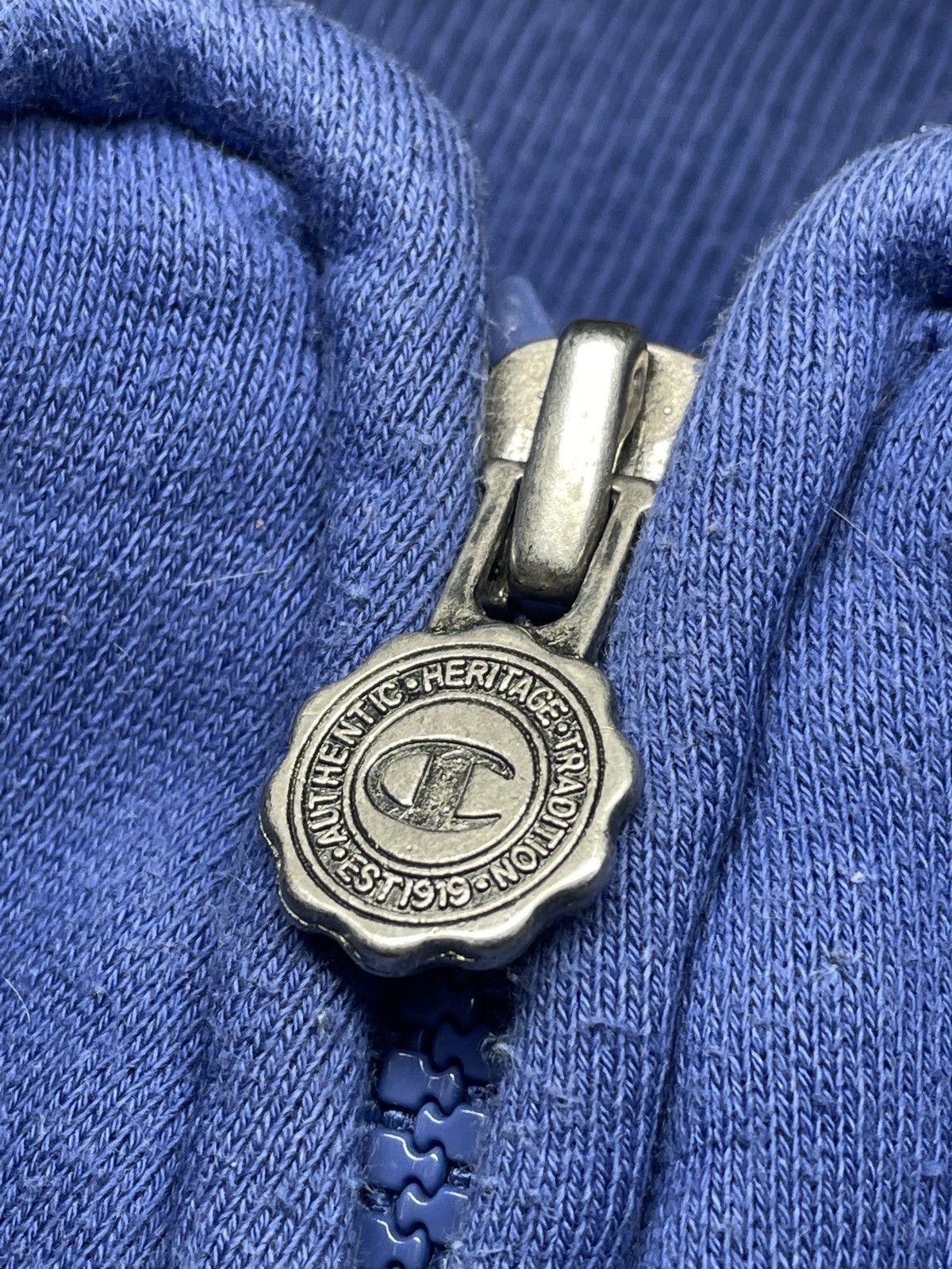 Champion RARE💥Vintage Champion Sweatshirt Spellout Streetwear Rare Size US L / EU 52-54 / 3 - 7 Thumbnail