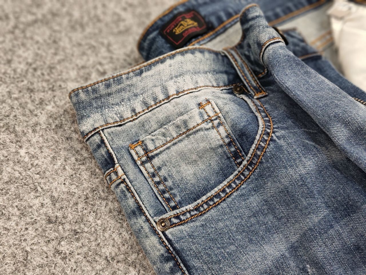 Von Dutch Vintage 90's Von Dutch Kustom Made Distressed Denim Jeans Size US 34 / EU 50 - 14 Thumbnail