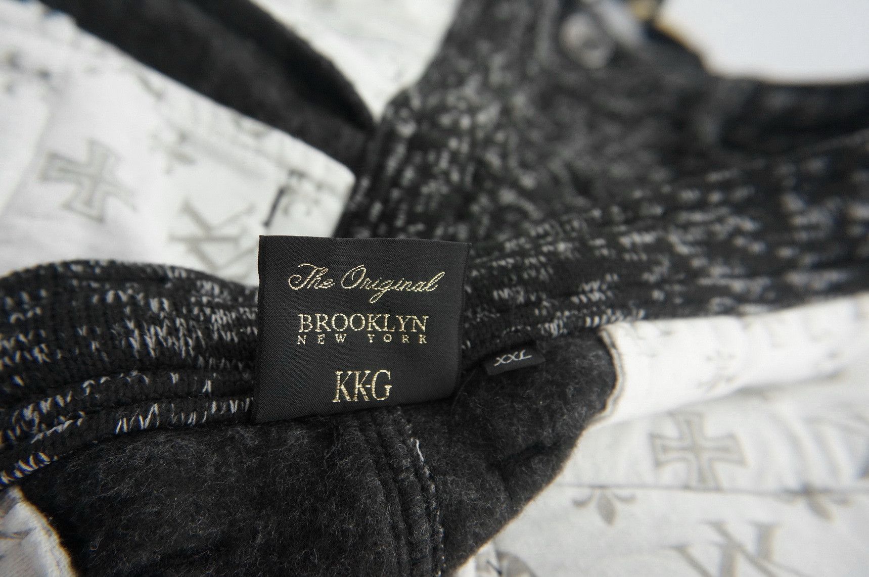 Karl Kani Rare 🔥 KARL KANI Drawstring Thick Polyester Pants Size US 35 - 21 Thumbnail