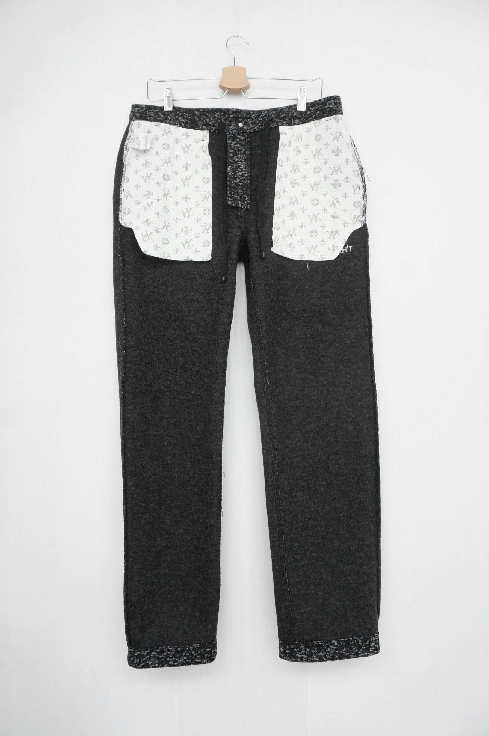 Karl Kani Rare 🔥 KARL KANI Drawstring Thick Polyester Pants Size US 35 - 19 Thumbnail