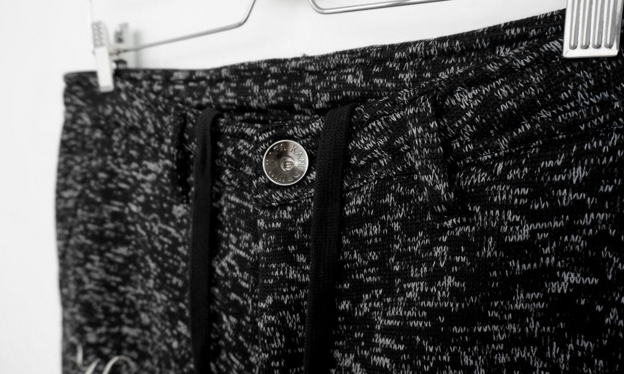Karl Kani Rare 🔥 KARL KANI Drawstring Thick Polyester Pants Size US 35 - 6 Thumbnail
