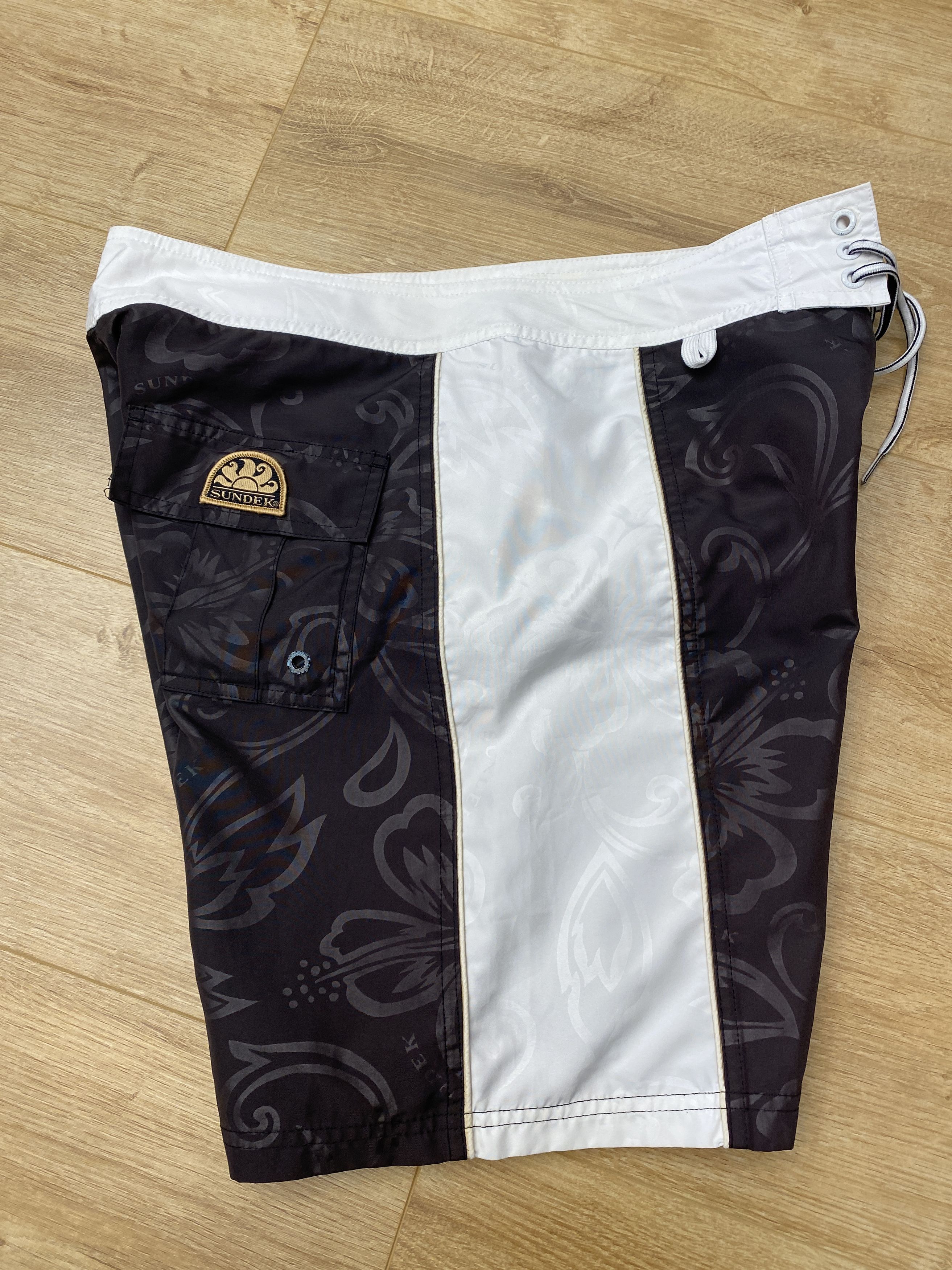 Sundek 50th Anniversary Sundek 32 Floral Shorts Trunks Size 32 S M Size US 32 / EU 48 - 2 Thumbnail