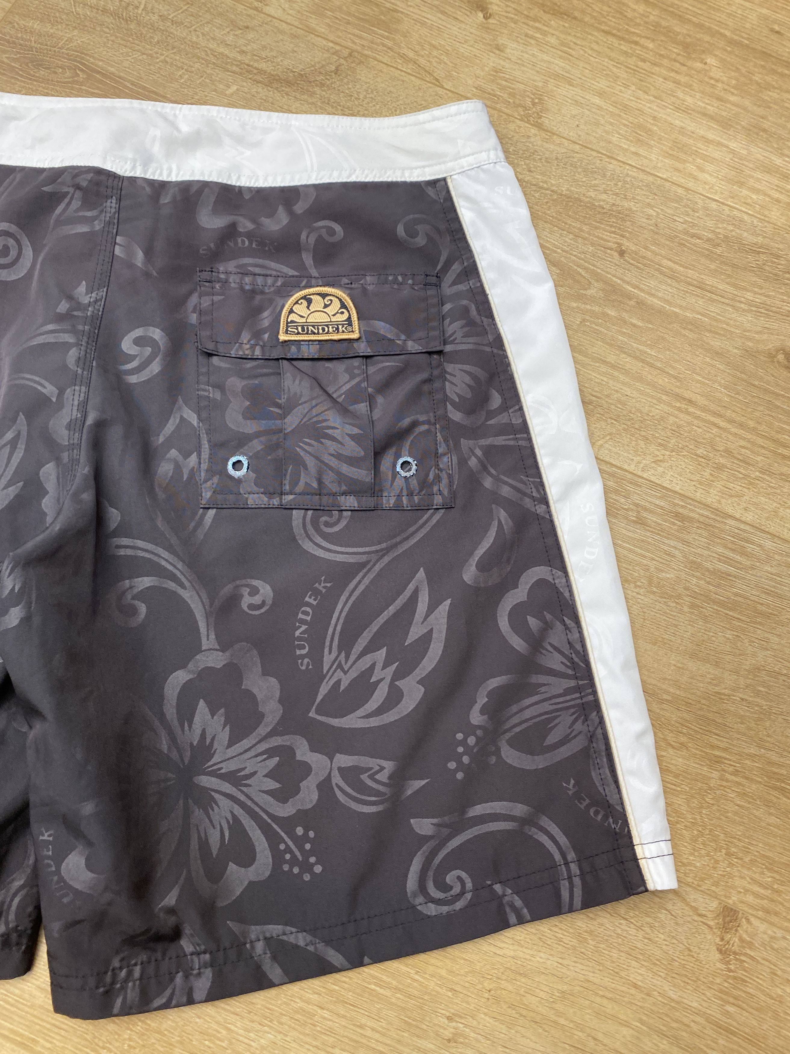 Sundek 50th Anniversary Sundek 32 Floral Shorts Trunks Size 32 S M Size US 32 / EU 48 - 4 Thumbnail