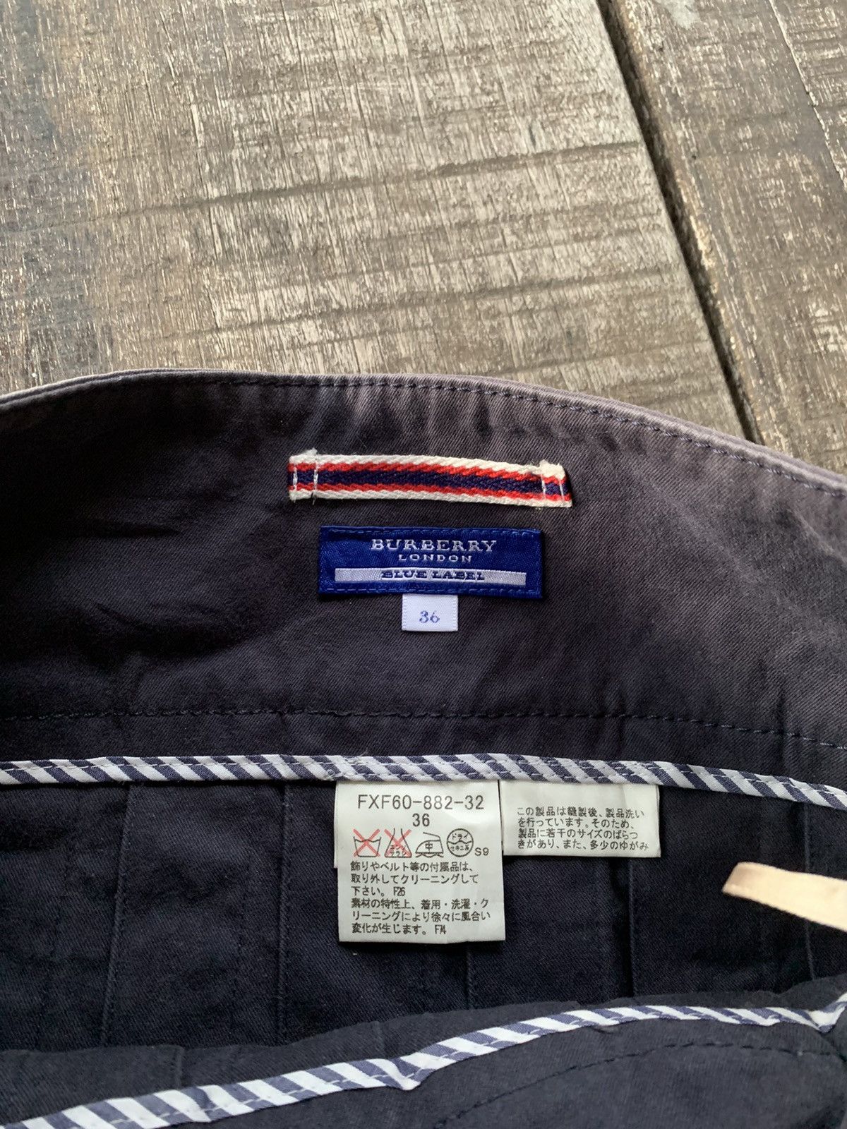 Burberry Burberry mini skirt Size 29" - 8 Thumbnail
