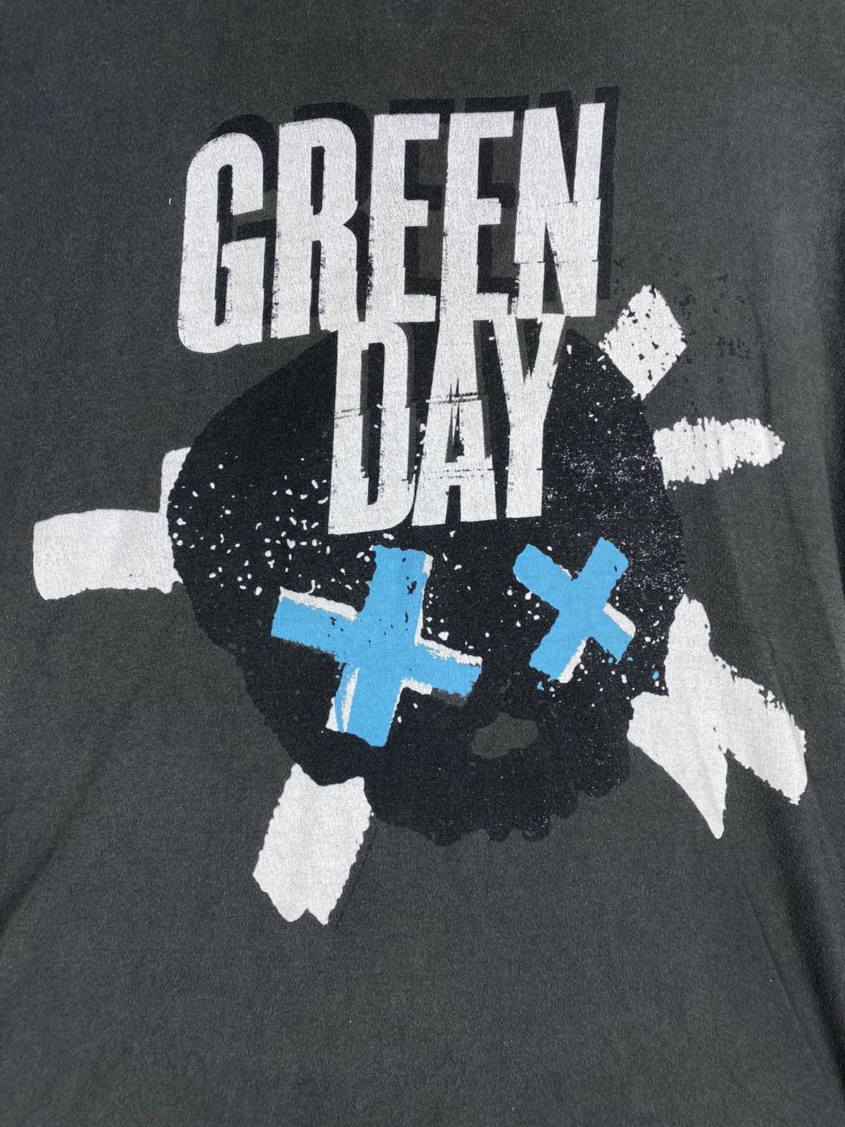 Band Tees OFFER 🔥 Vintage Y2K Greenday Skulls Band Tees T Shirt Size US M / EU 48-50 / 2 - 3 Thumbnail