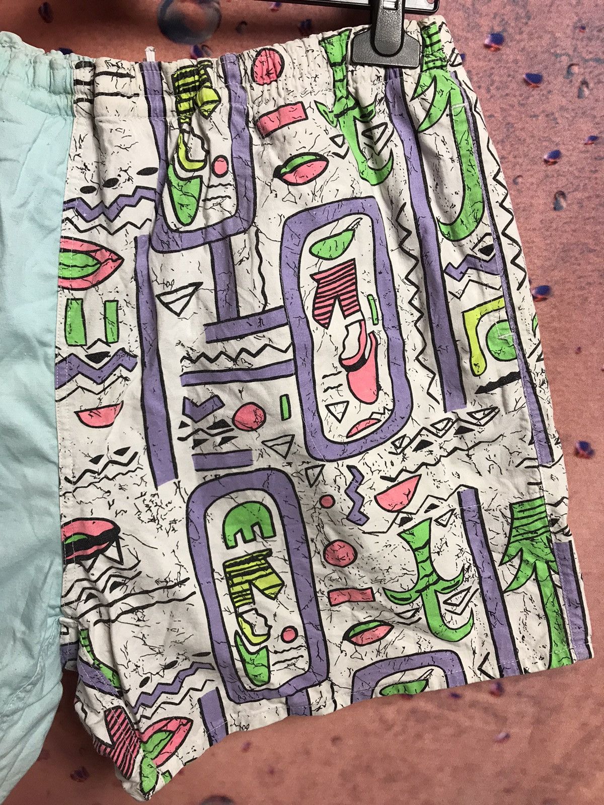 Other × Vintage Vintage crazy multicolour streetwear shorts Size US 33 - 3 Thumbnail