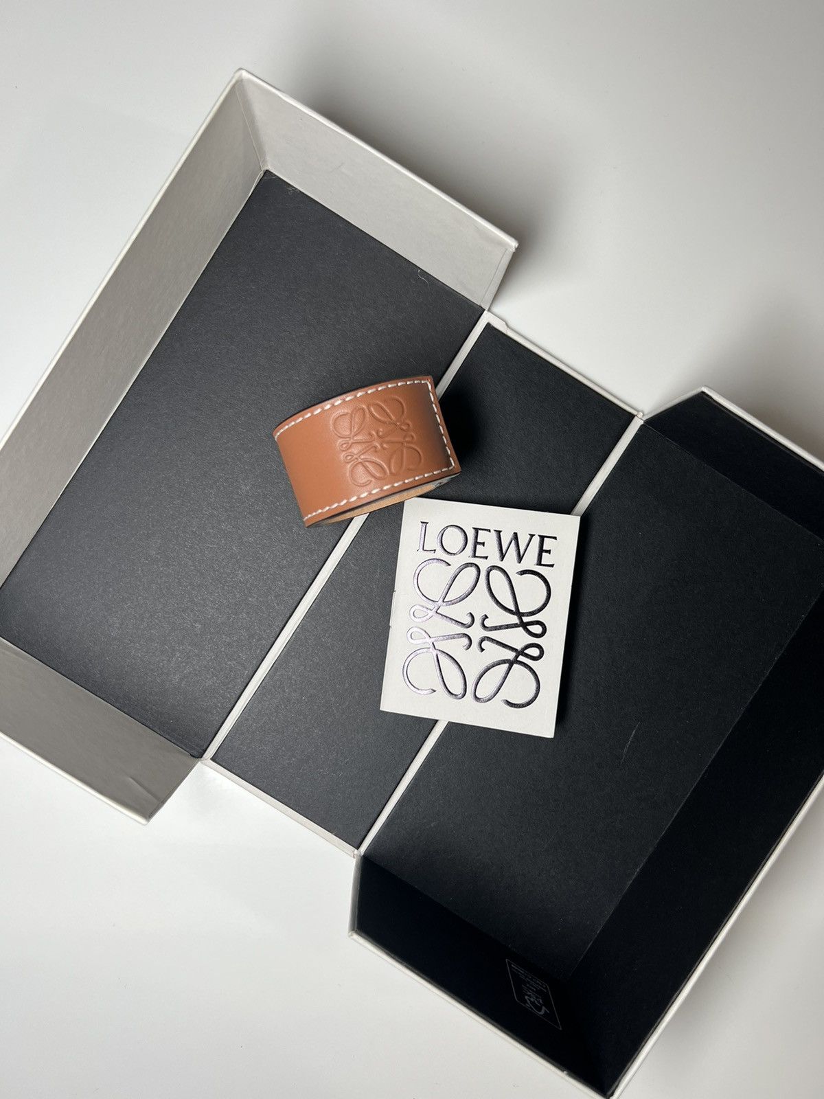 Loewe LOEWE Slap Bracelet in Calfskin Size ONE SIZE - 1 Thumbnail