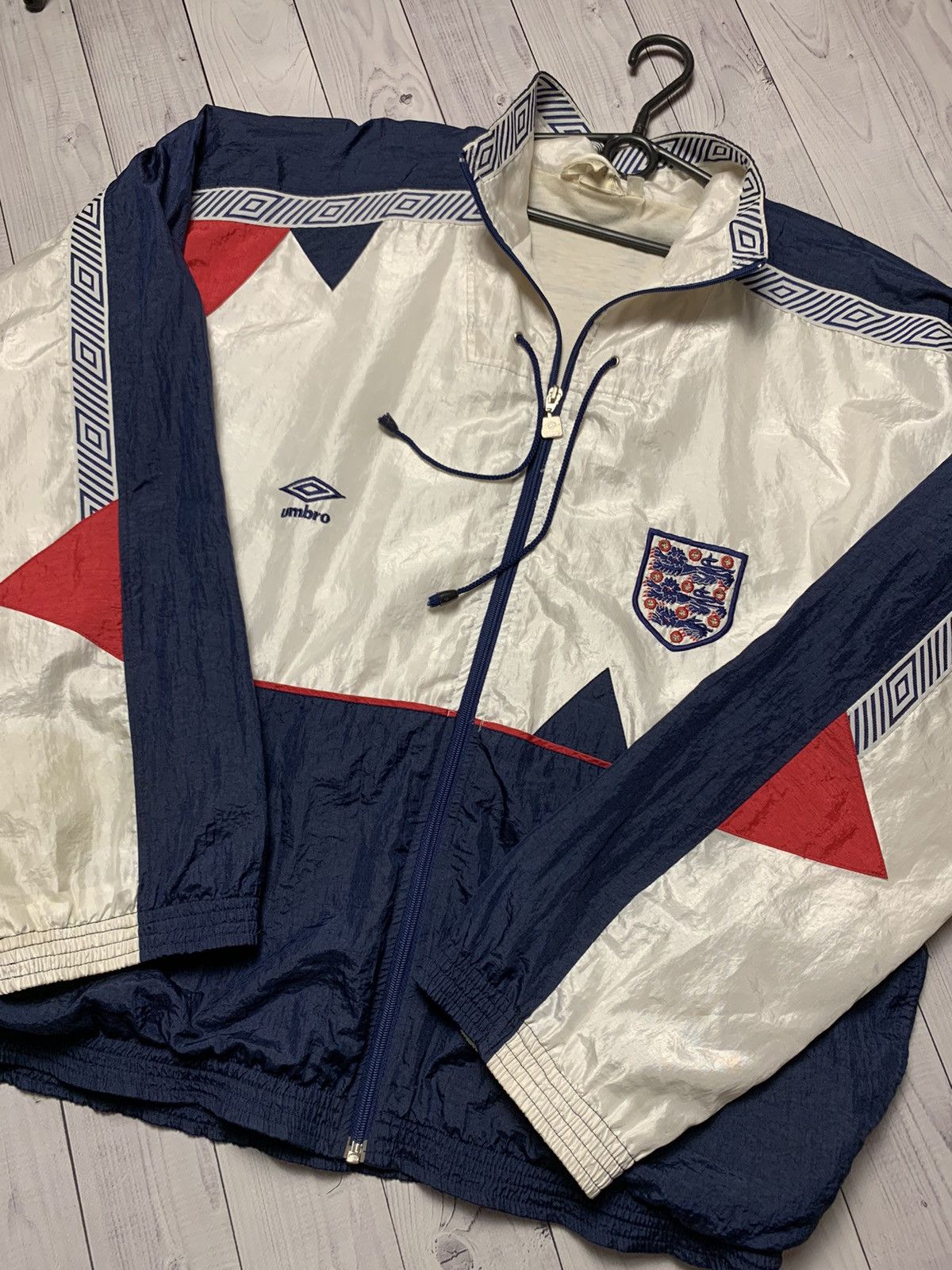 Umbro × Vintage Vintage Umbro England soccer track jacket rare size XL Size US XL / EU 56 / 4 - 7 Thumbnail