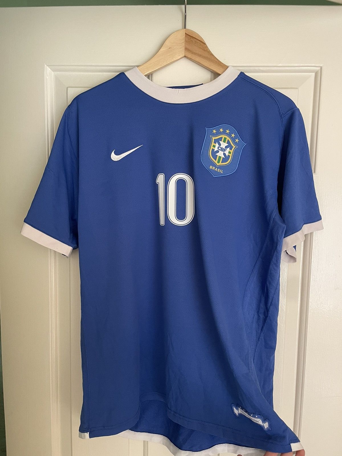 AUTHENTIC RONALDINHO BRAZIL 2006-2008 AWAY JERSEY