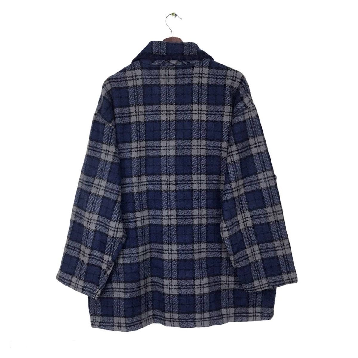 Pierre Balmain Vintage pierre balmain paris plaid coat xlarge Size US XL / EU 56 / 4 - 8 Thumbnail