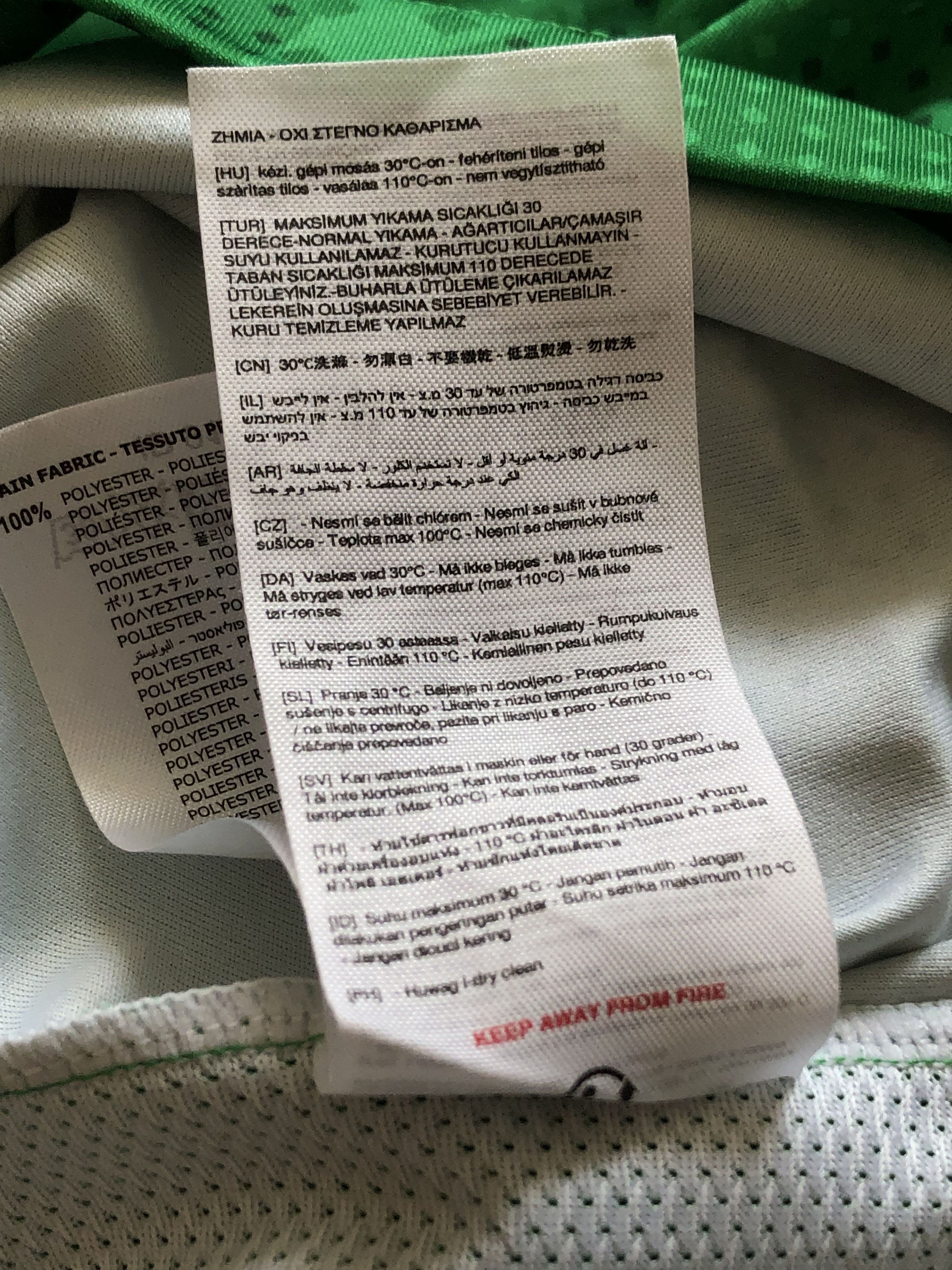 Macron Hannover 96 football shirt 2020 Soccer Tee Y2K Sport Hype Size US XL / EU 56 / 4 - 12 Thumbnail