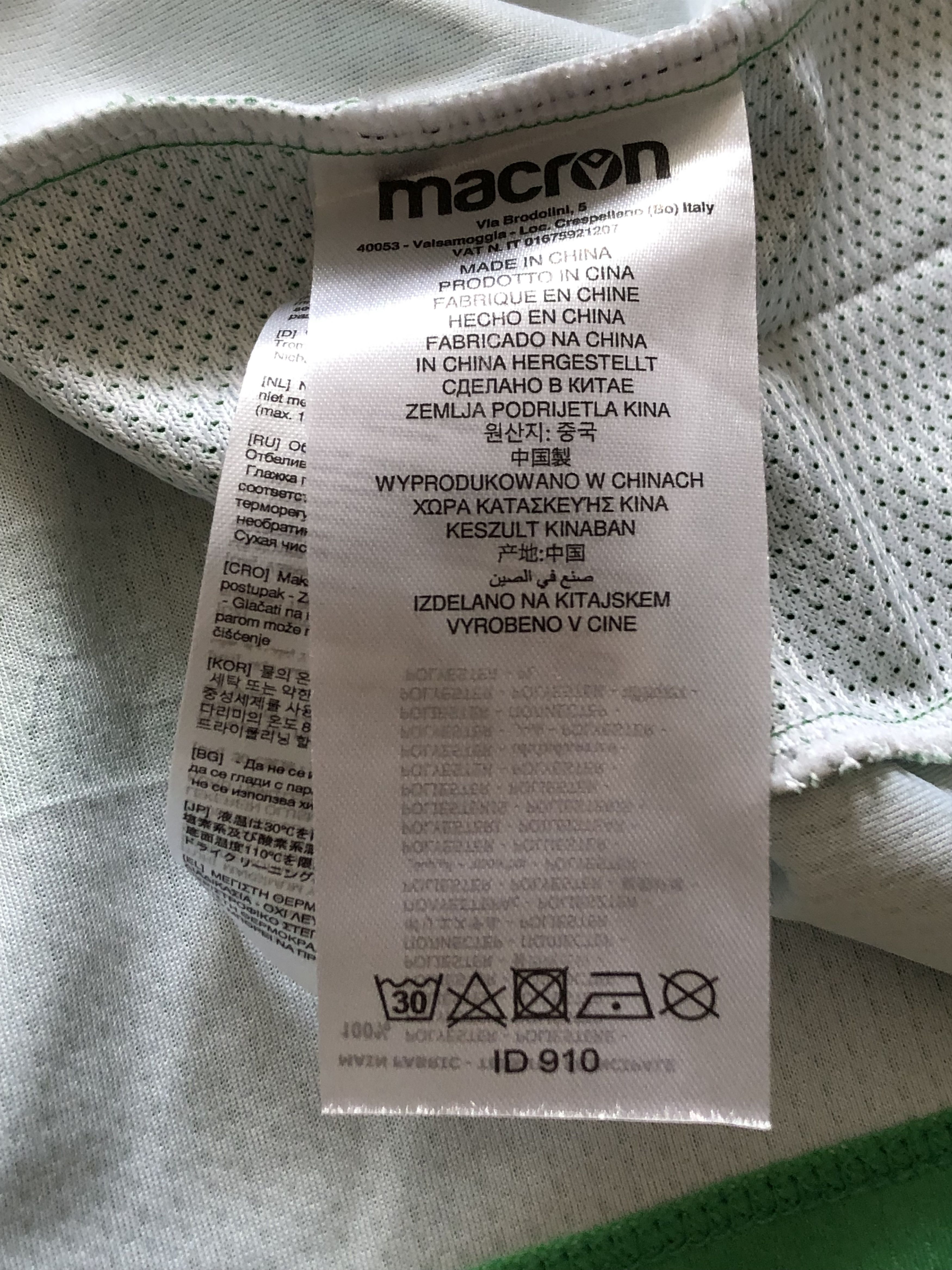 Macron Hannover 96 football shirt 2020 Soccer Tee Y2K Sport Hype Size US XL / EU 56 / 4 - 10 Thumbnail