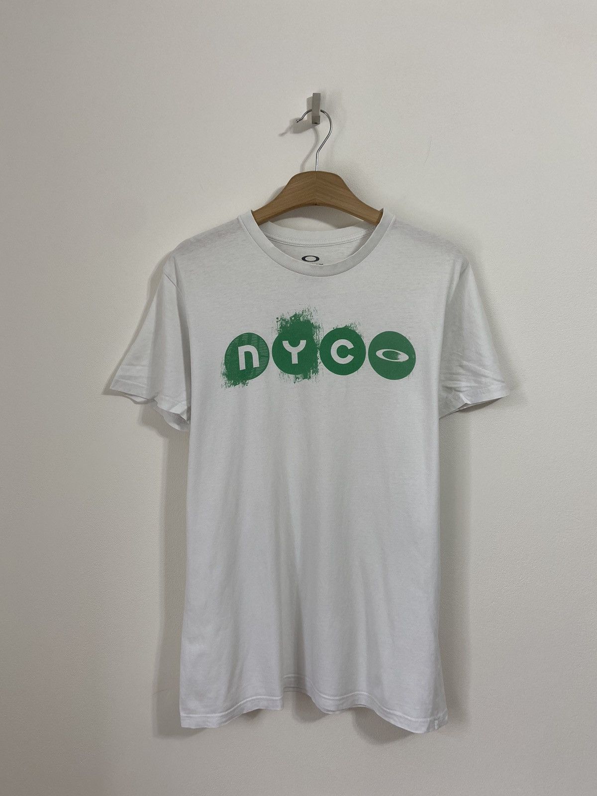 Vintage Oakley vintage T-shirt Size US M / EU 48-50 / 2 - 1 Thumbnail