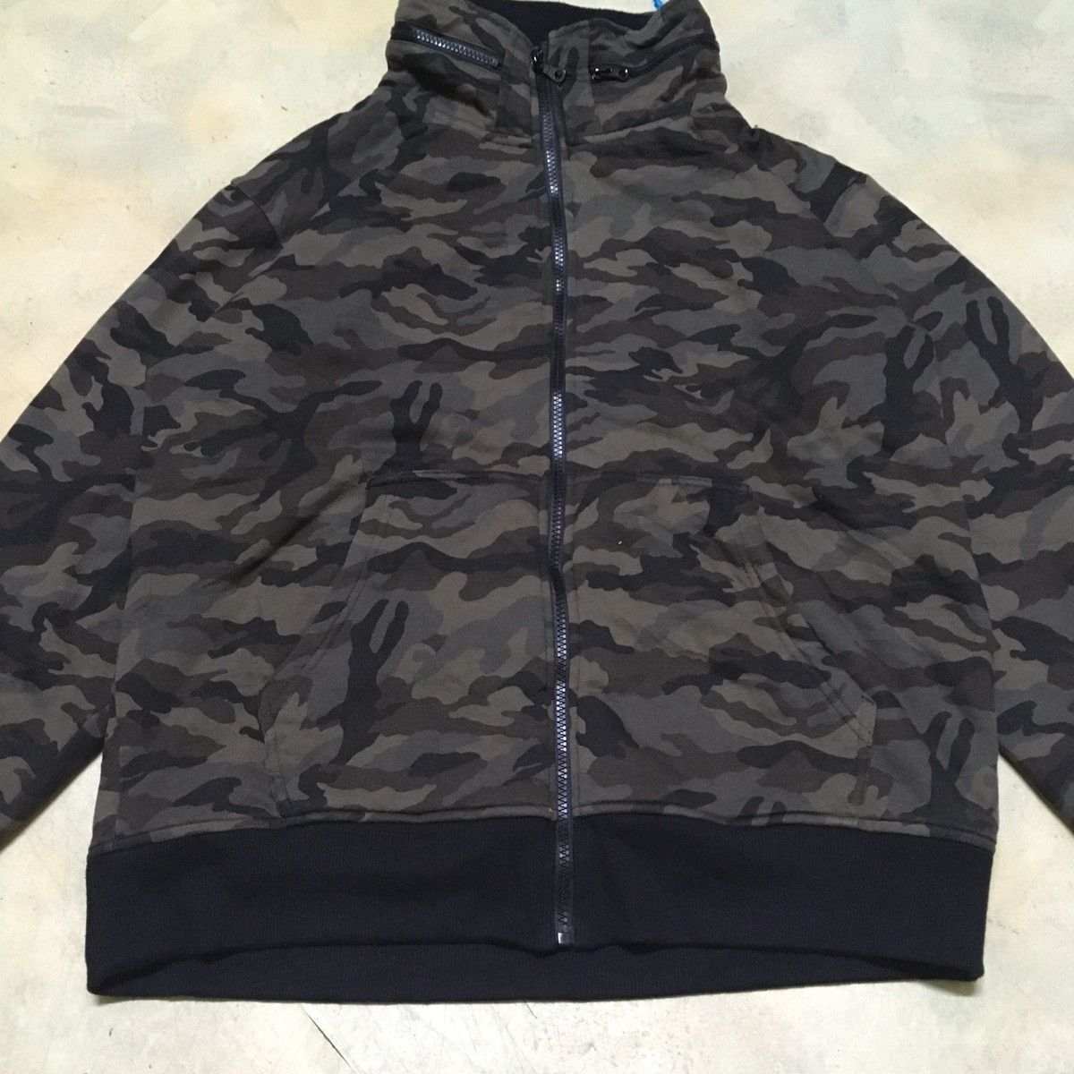 Japanese Brand Japanese Brand Camo Military Army Style Jacket Sweater Size US XL / EU 56 / 4 - 3 Thumbnail