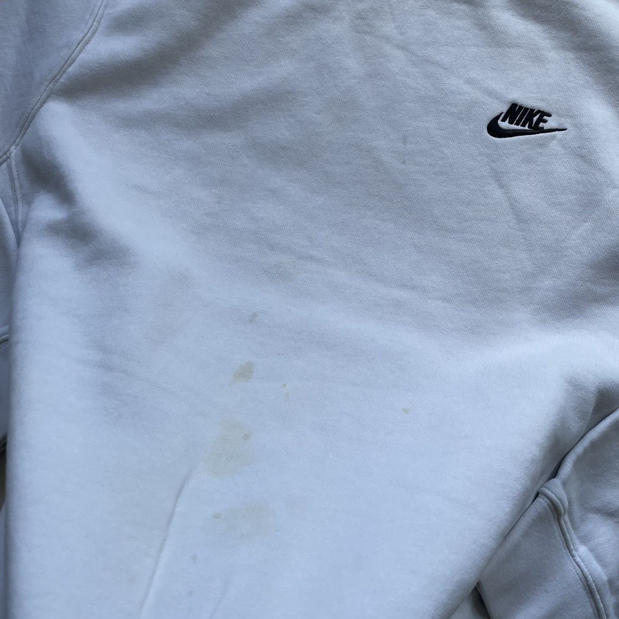 Nike × Vintage Vintage 2000s Nike Embroidered Swoosh Crewneck Small Rare Size US M / EU 48-50 / 2 - 3 Thumbnail