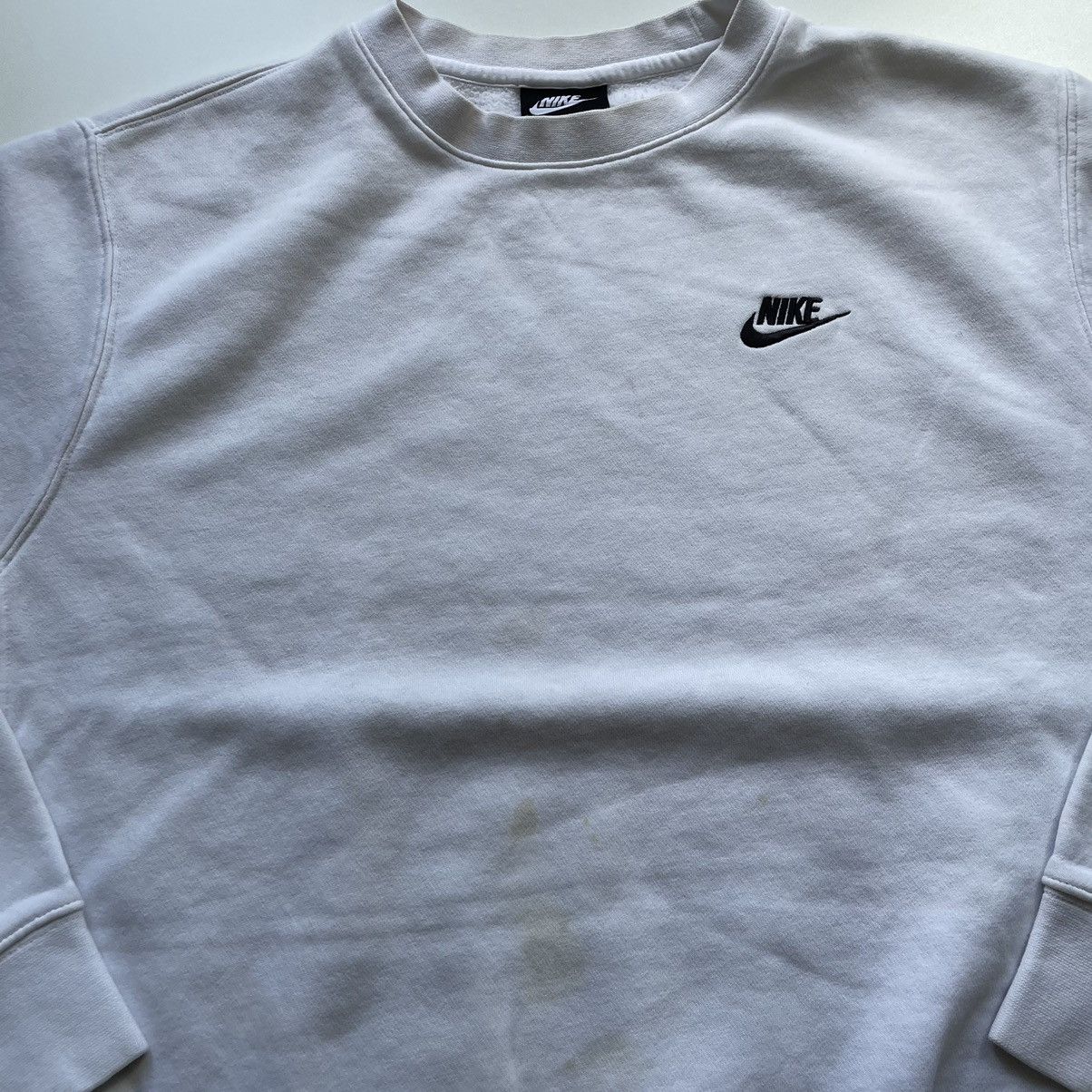 Nike × Vintage Vintage 2000s Nike Embroidered Swoosh Crewneck Small Rare Size US M / EU 48-50 / 2 - 2 Thumbnail