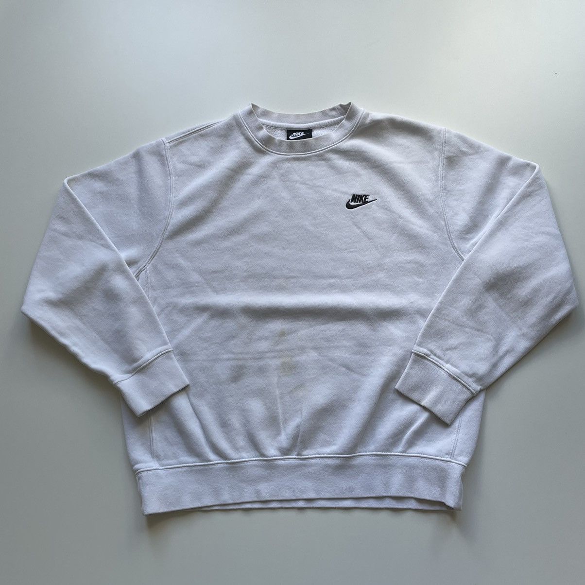 Nike × Vintage Vintage 2000s Nike Embroidered Swoosh Crewneck Small Rare Size US M / EU 48-50 / 2 - 1 Thumbnail