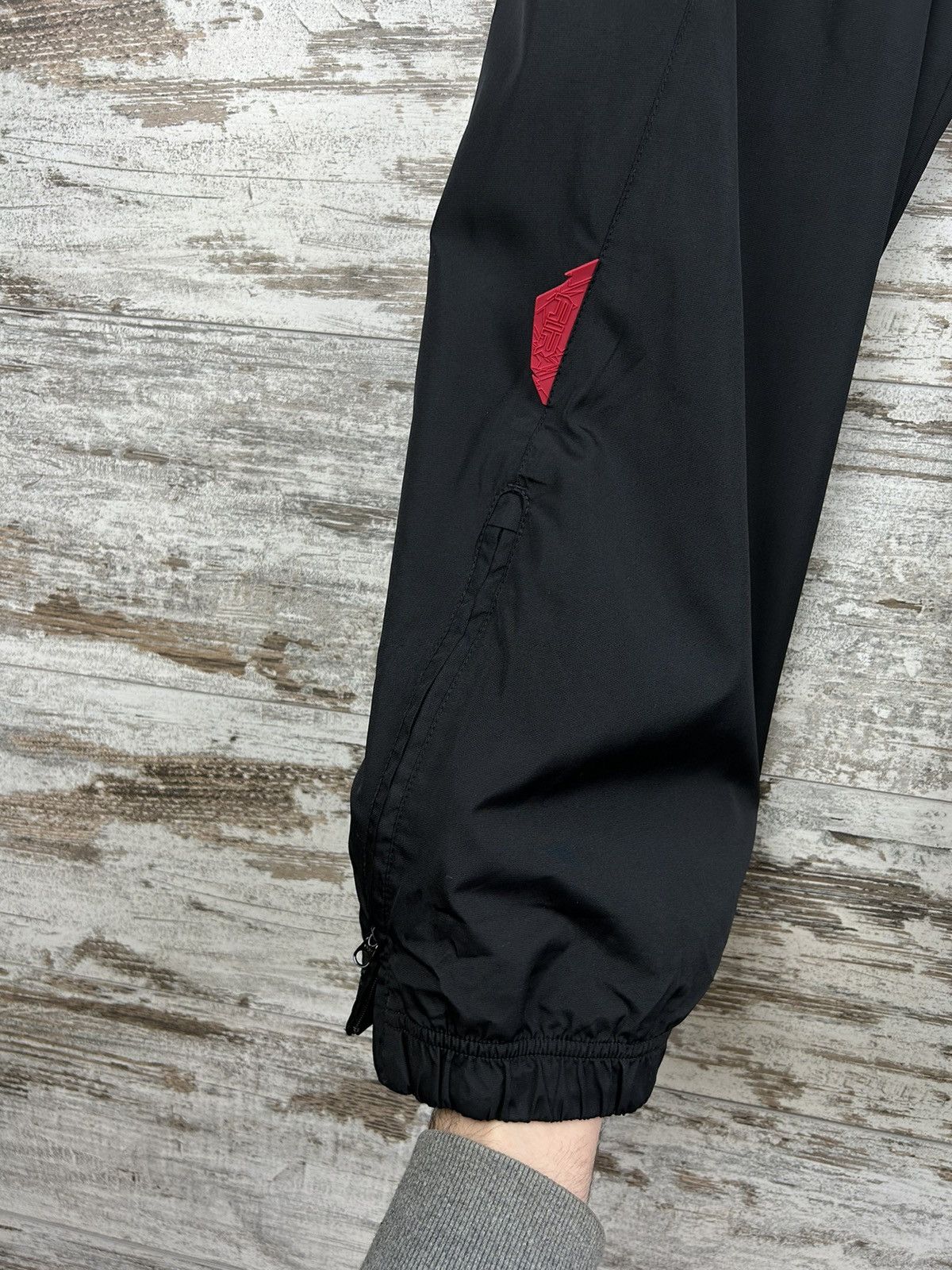 Nike Mens Vintage Nike drill pants streetwear y2k air sweatpants Size US 30 / EU 46 - 15 Thumbnail