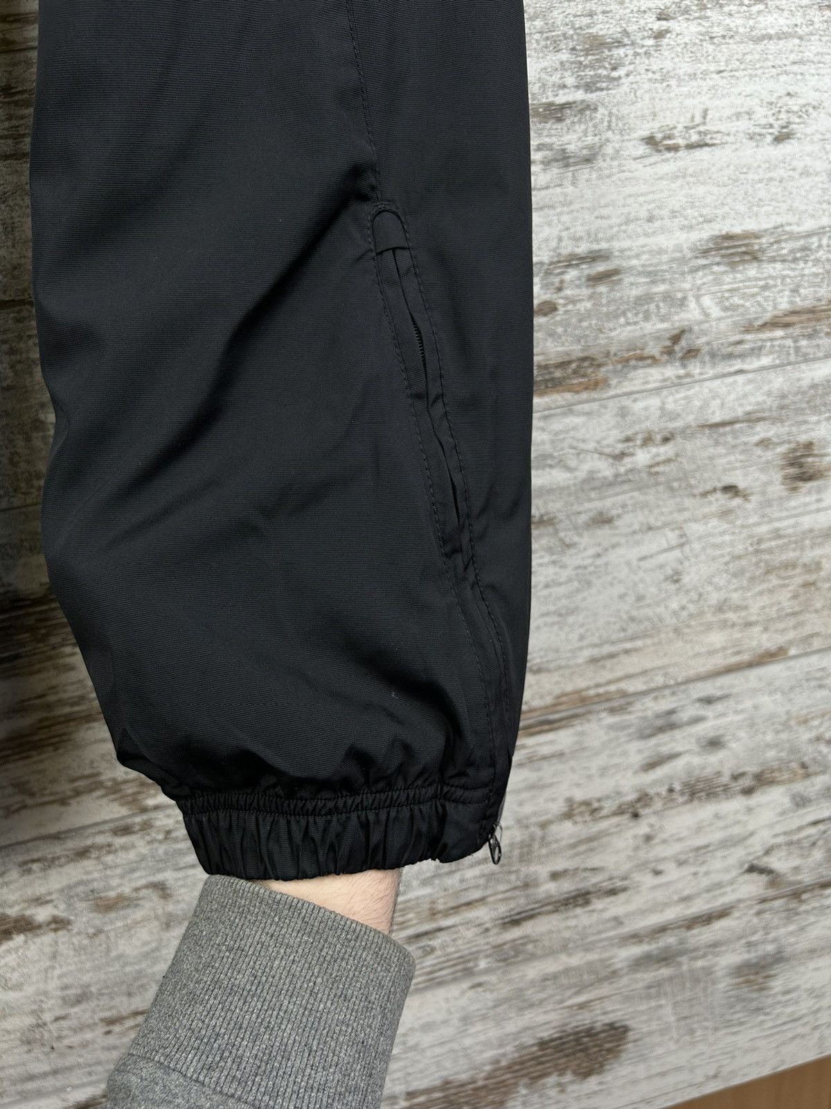 Nike Mens Vintage Nike drill pants streetwear y2k air sweatpants Size US 30 / EU 46 - 14 Thumbnail