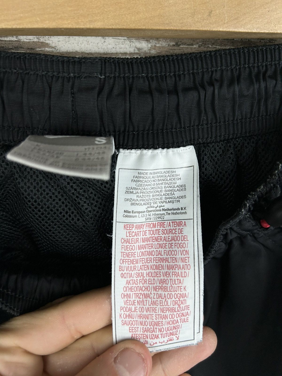 Nike Mens Vintage Nike drill pants streetwear y2k air sweatpants Size US 30 / EU 46 - 23 Thumbnail