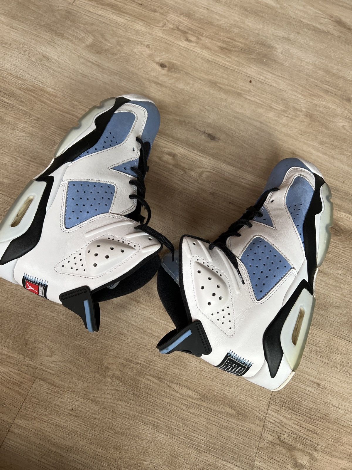 Jordan Brand Jordan Retro 6 UNC Size US 10 / EU 43 - 8 Thumbnail