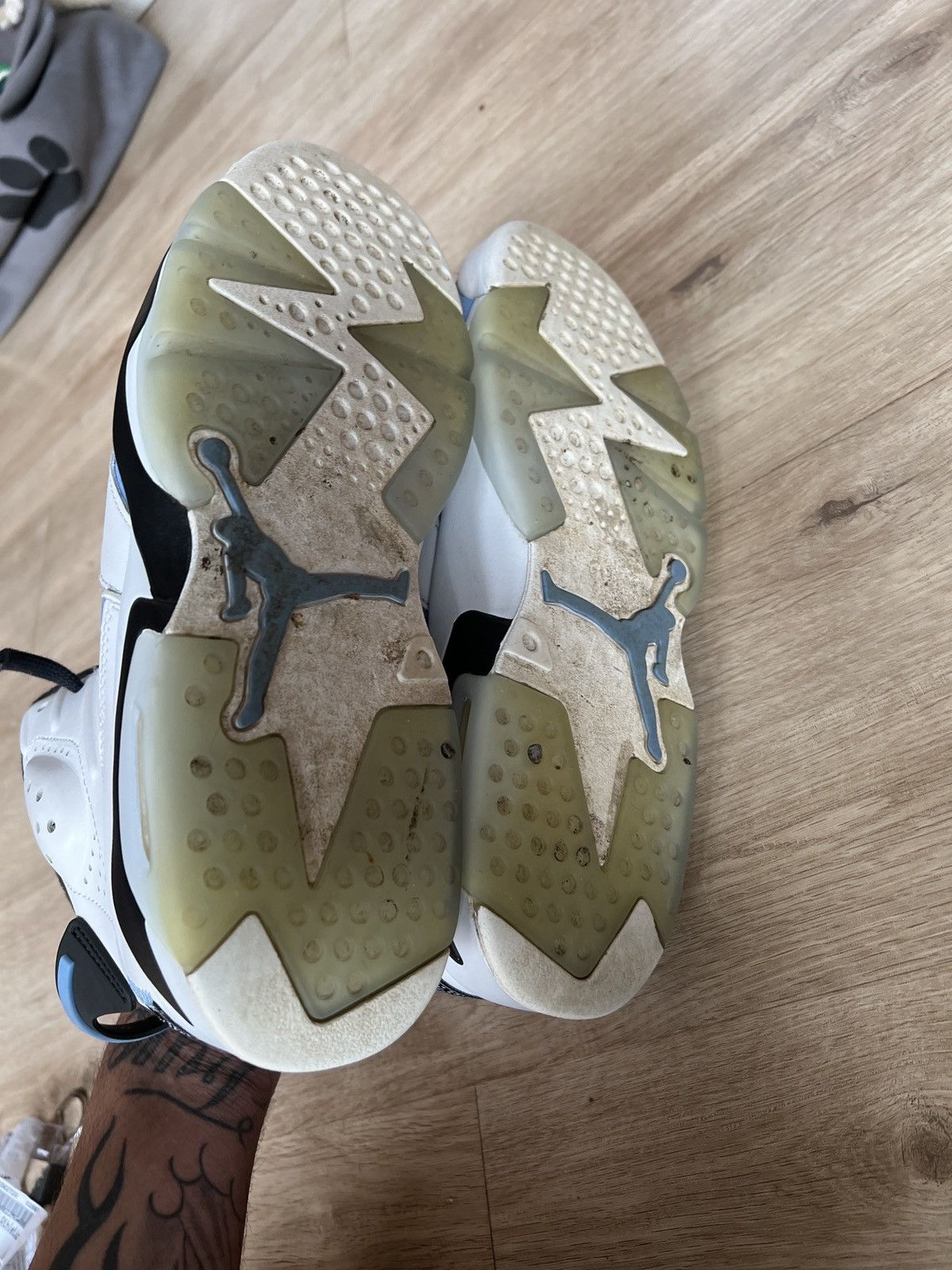 Jordan Brand Jordan Retro 6 UNC Size US 10 / EU 43 - 6 Thumbnail