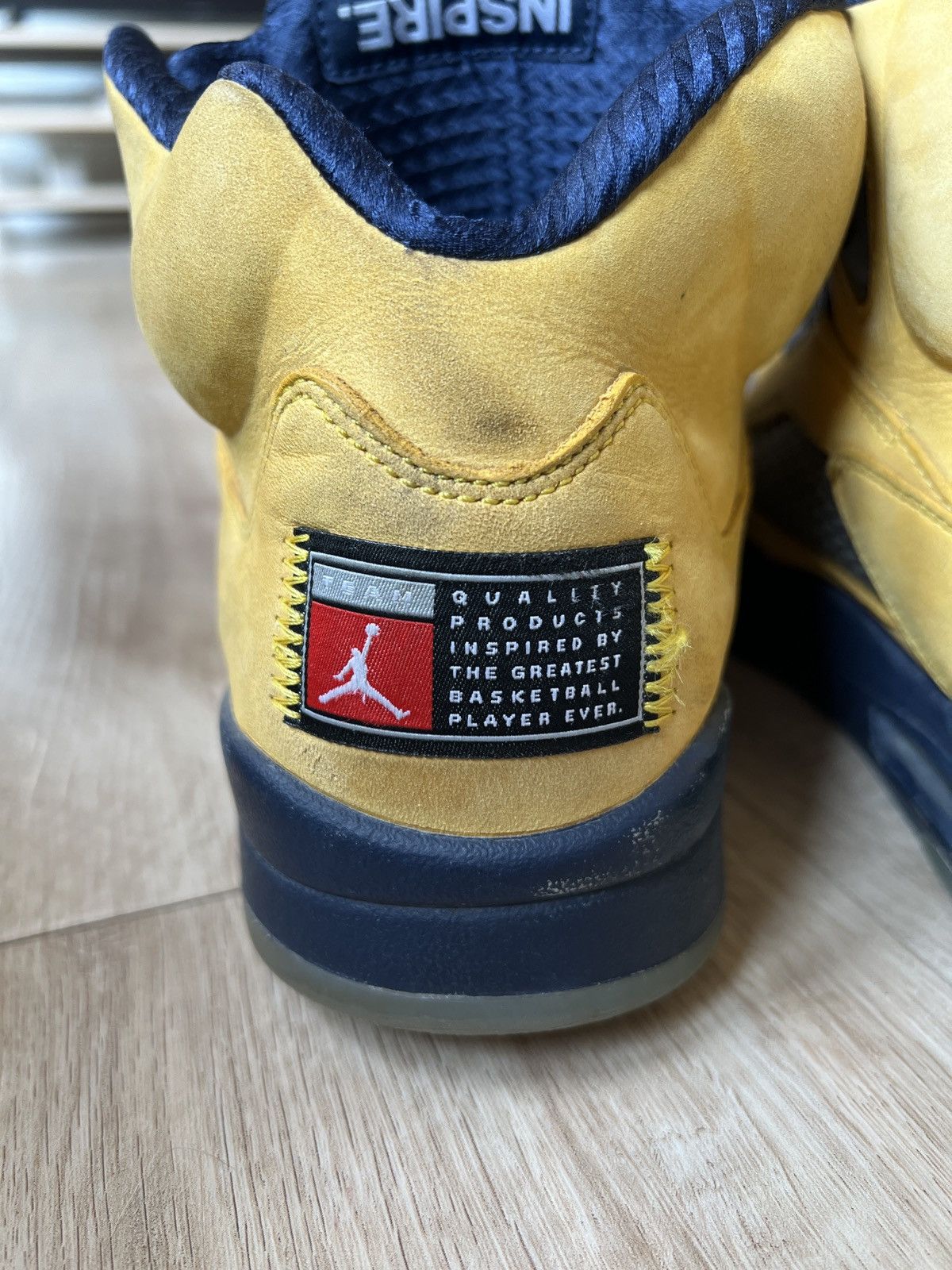 Jordan Brand Jordan Retro 5 Michigan Size US 10.5 / EU 43-44 - 5 Thumbnail