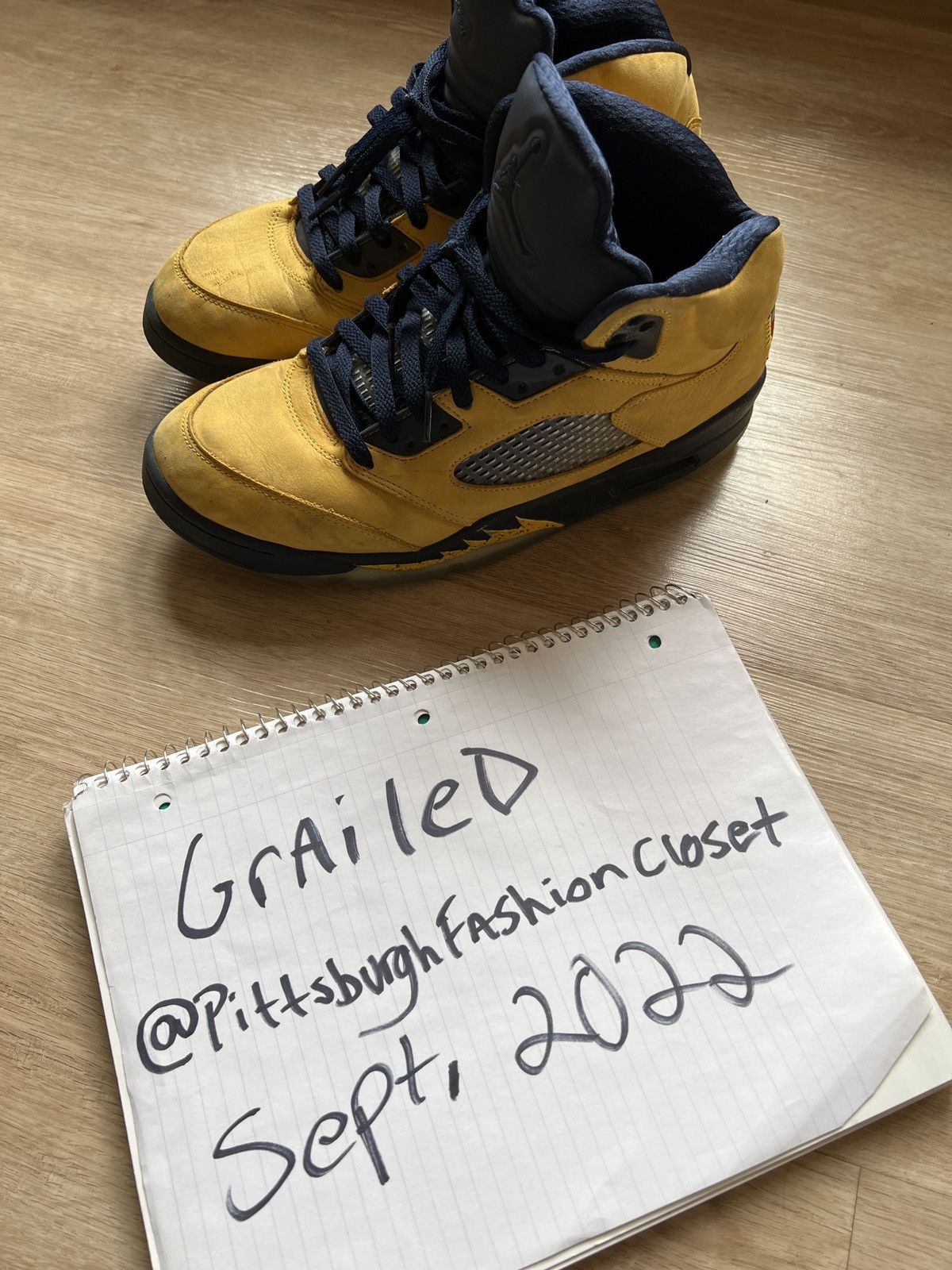 Jordan Brand Jordan Retro 5 Michigan Size US 10.5 / EU 43-44 - 12 Thumbnail