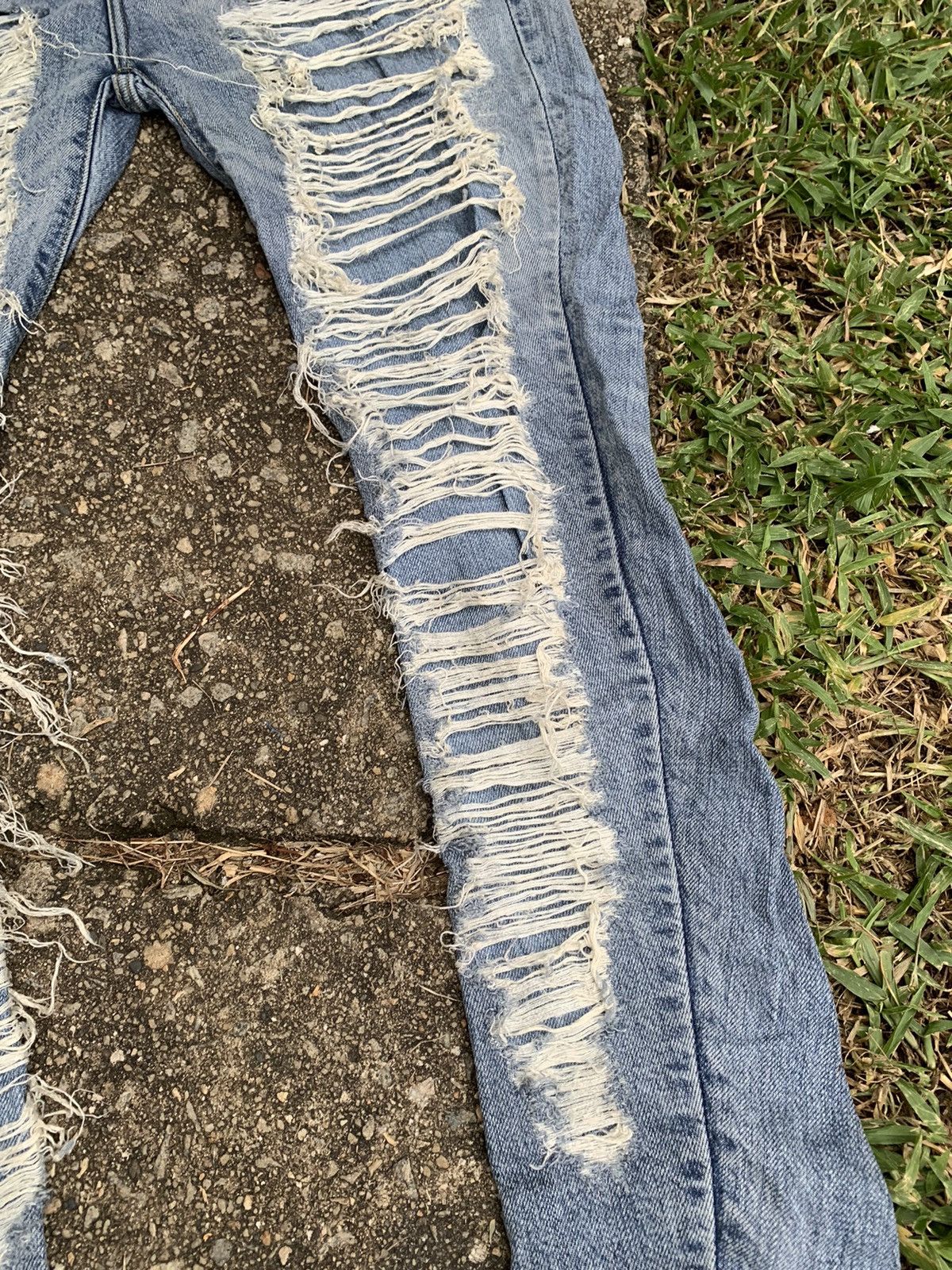 Japanese Brand × Jean 🔥STEALS🔥 distressed unsqueaky blue jeans Size 30" / US 8 / IT 44 - 5 Thumbnail