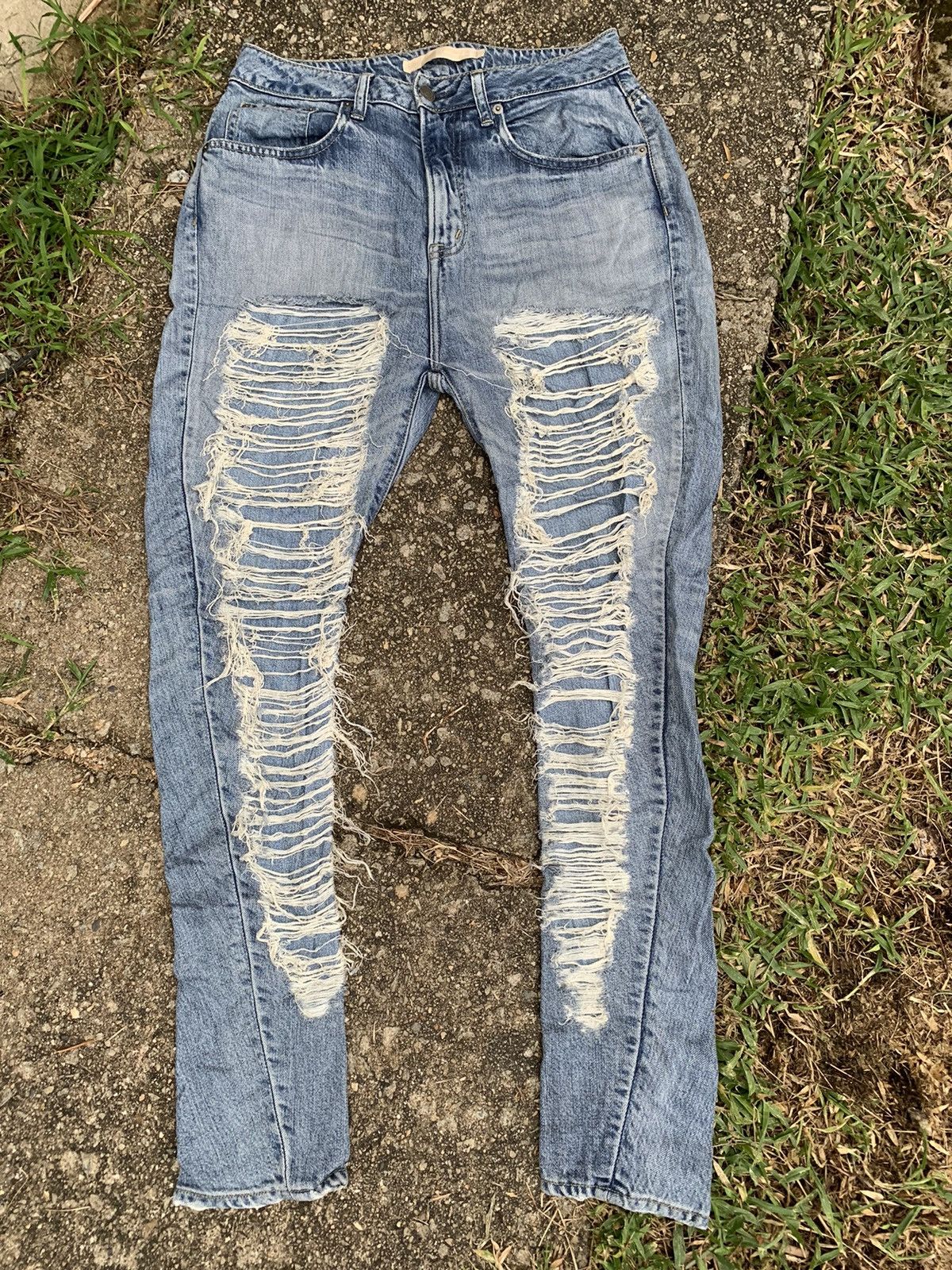 Japanese Brand × Jean 🔥STEALS🔥 distressed unsqueaky blue jeans Size 30" / US 8 / IT 44 - 1 Thumbnail