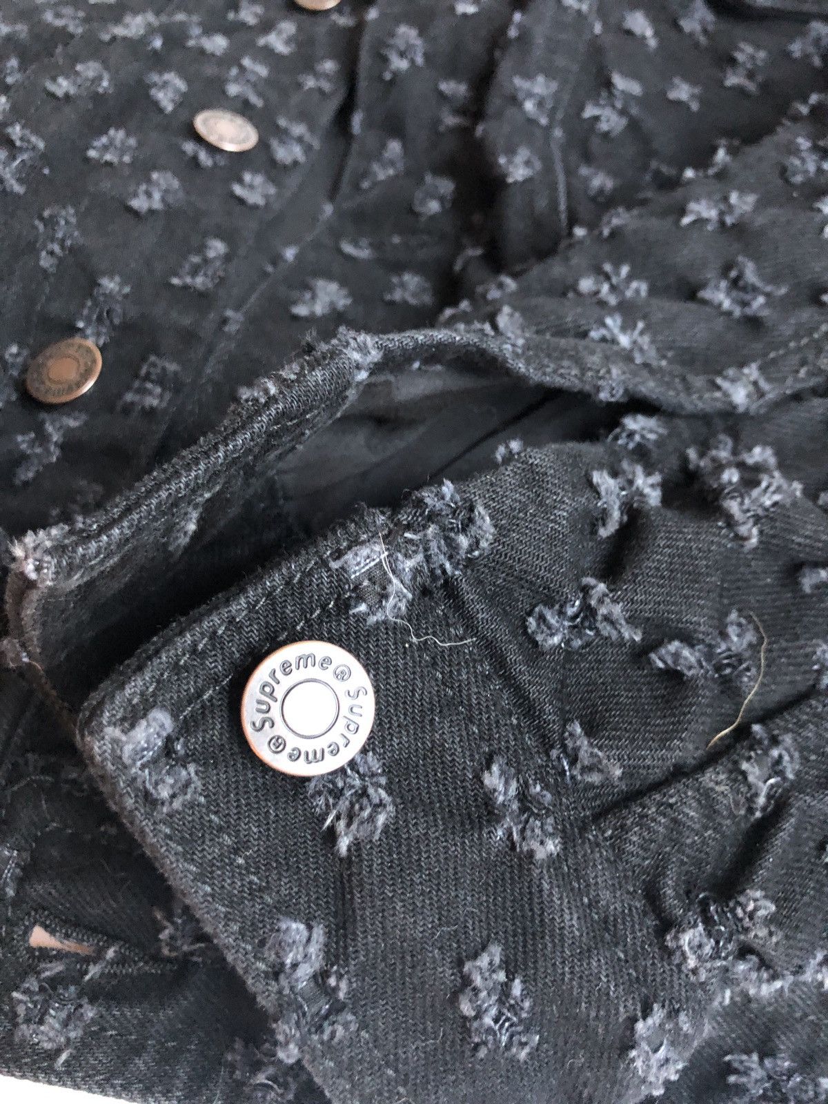 Supreme Supreme Hole Punch Denim Jacket Black Small Brand New Size US S / EU 44-46 / 1 - 7 Thumbnail