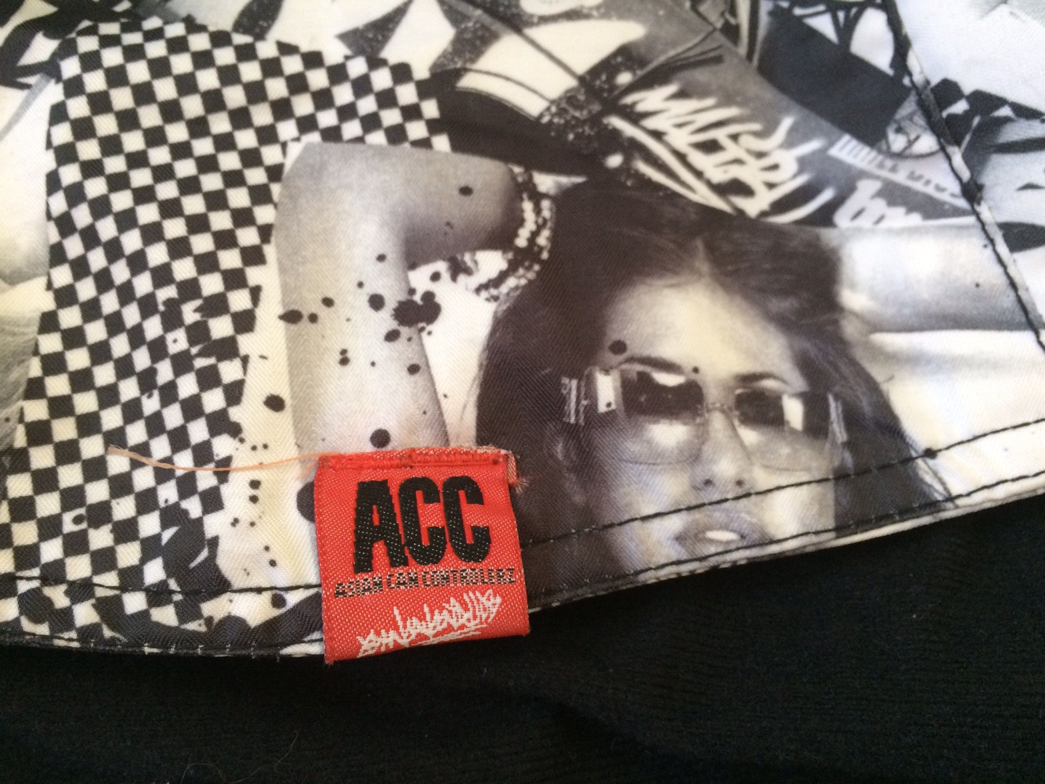 Japanese Brand × Vintage 🔥🔥Asian Can Controlerz Full Print Graffiti Hoodie Jacket Size US L / EU 52-54 / 3 - 16 Thumbnail