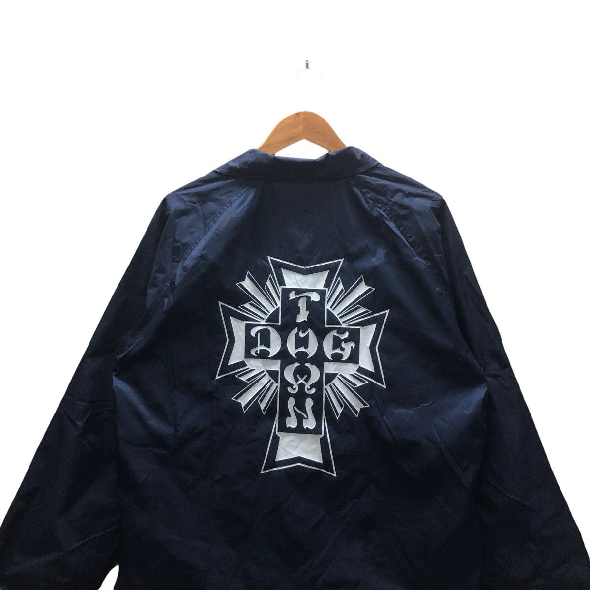 Dogtown × Vintage Vintage Dog Town Skateboard Coaches Jacket Big Logo Size US L / EU 52-54 / 3 - 2 Thumbnail