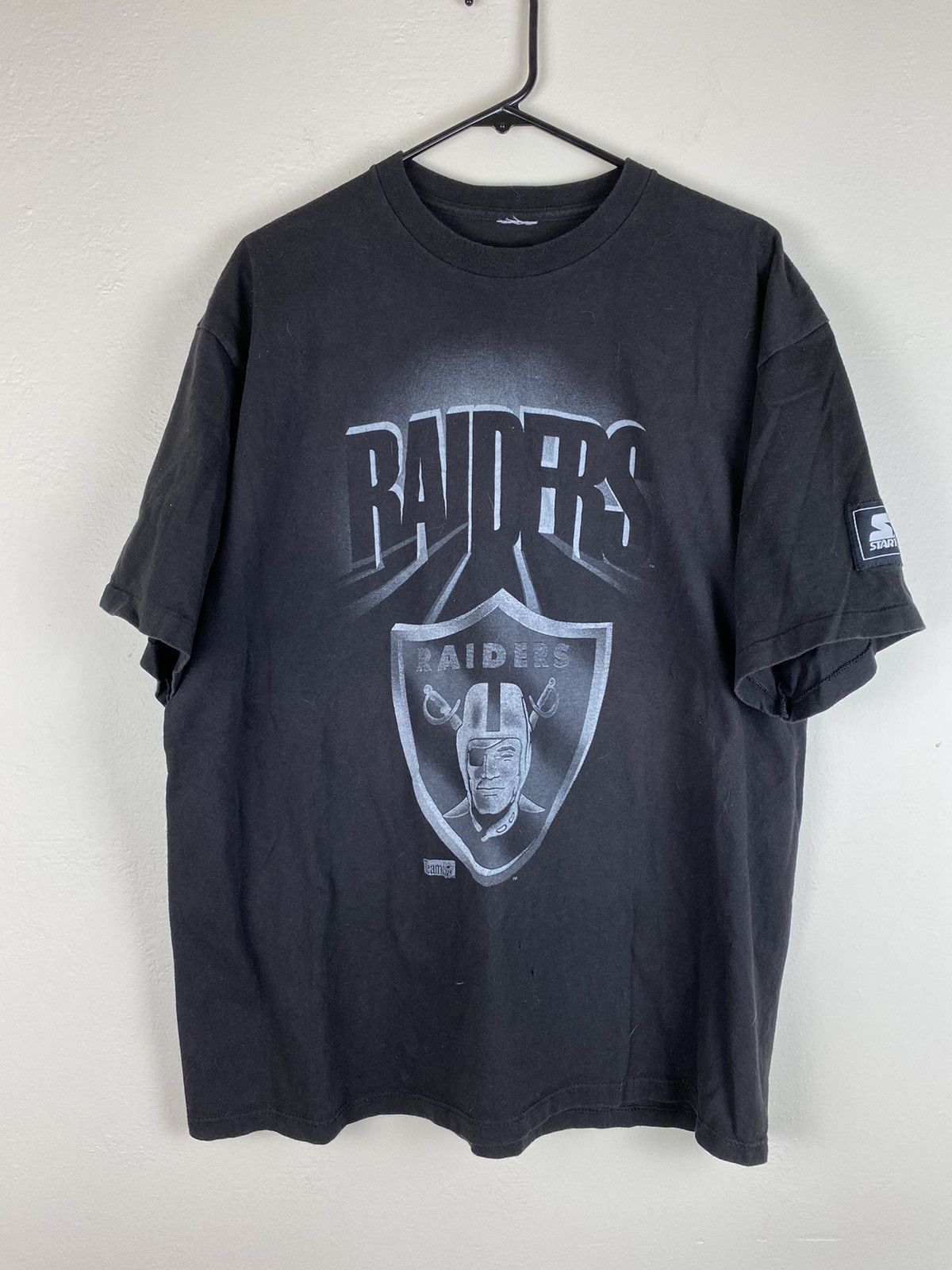 NFL Vintage 90’s Oakland Raiders NFL Starter T Shirt Tee Size US XL / EU 56 / 4 - 1 Thumbnail