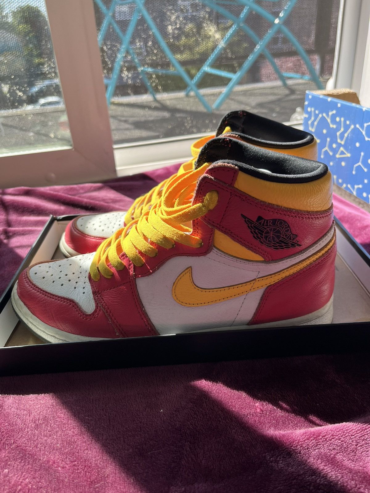 Shoe Fusion Retro Jordan Retro High OG Light Fusion Red