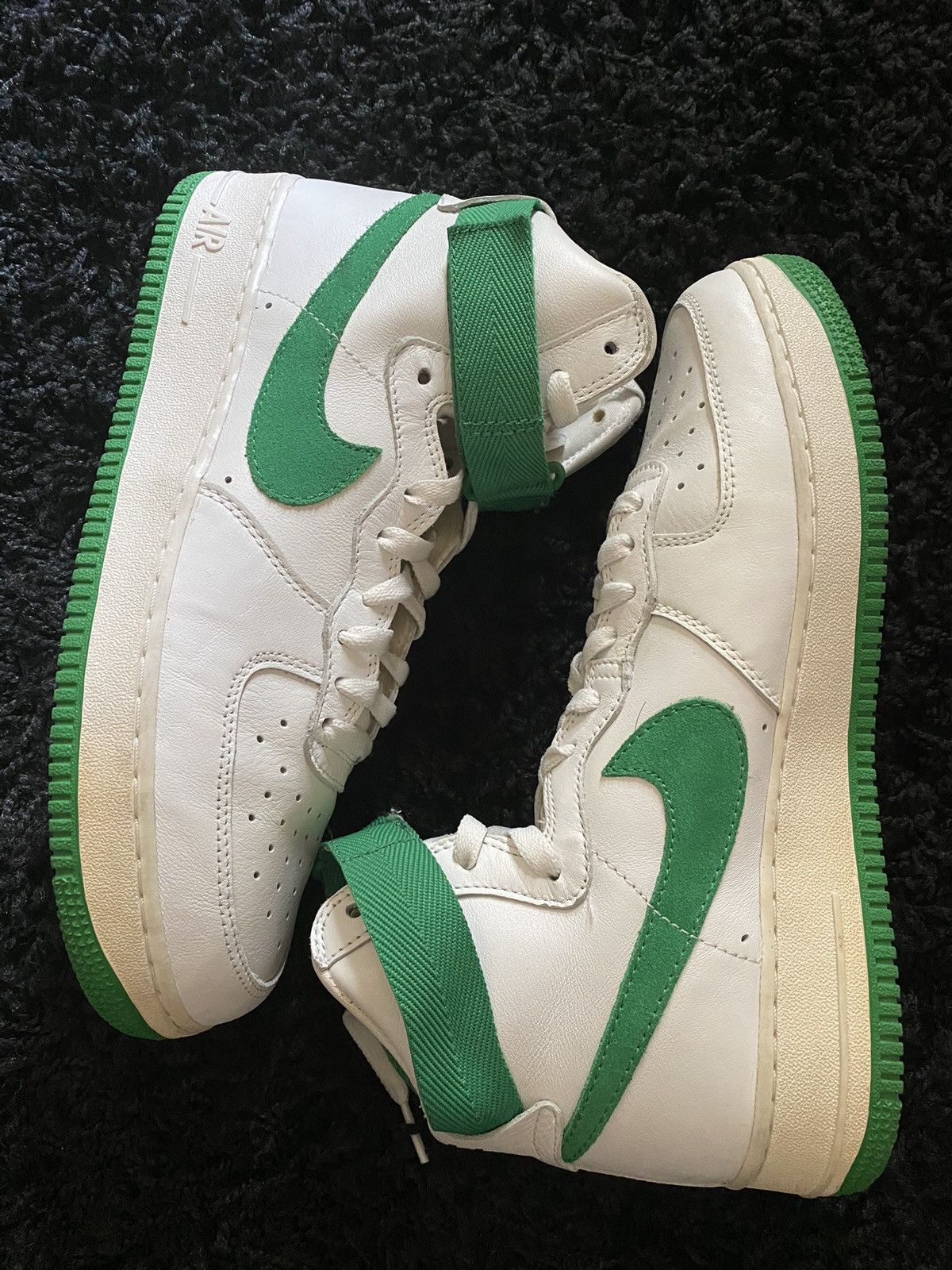 Nike Nike Air Force 1 High QS Lucky Green Rare sz10 Size US 10 / EU 43 - 1 Thumbnail