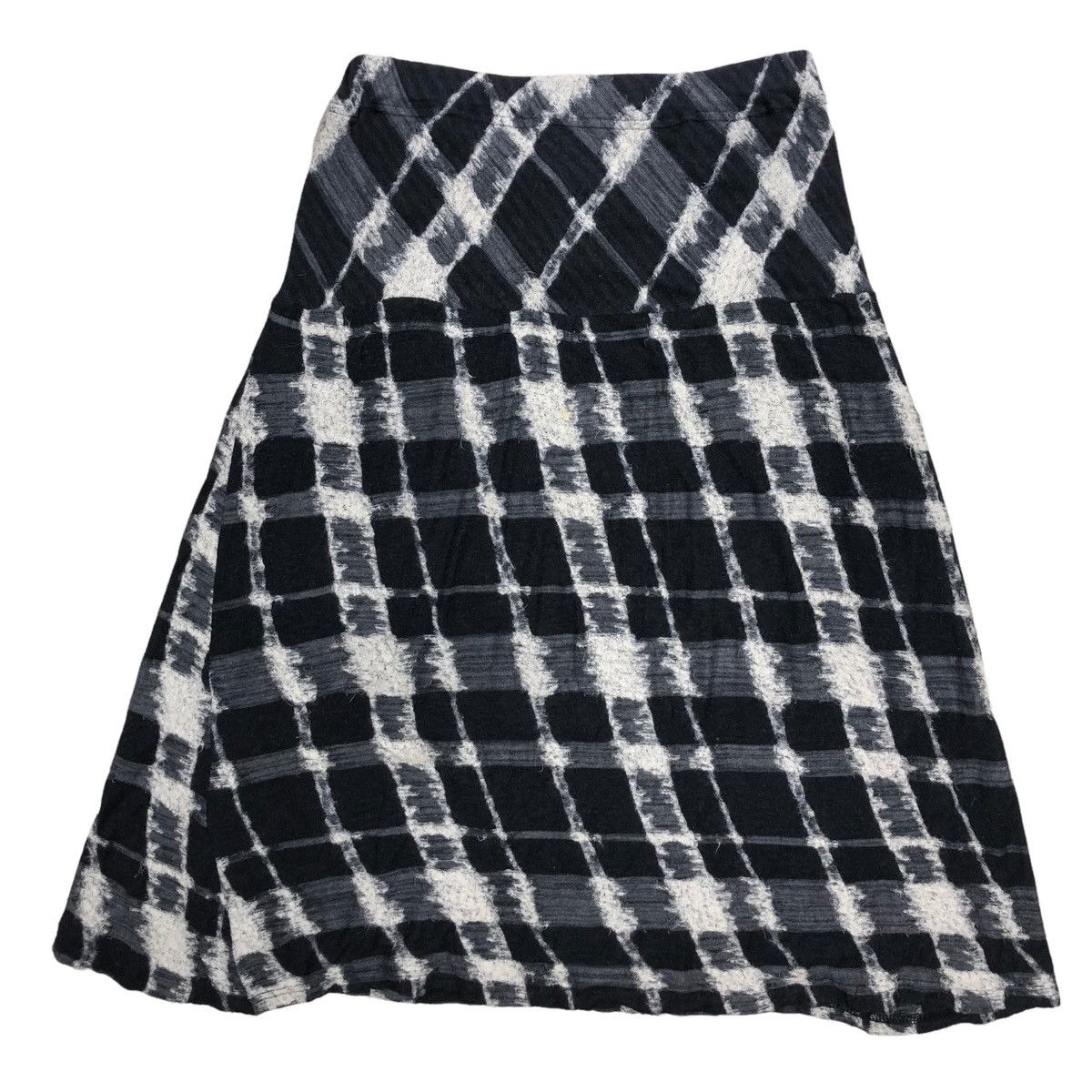 Issey Miyake Vintage Plantation Checkered Pattern Midi Skirt Issey Miyake Size 28" / US 6 / IT 42 - 8 Thumbnail