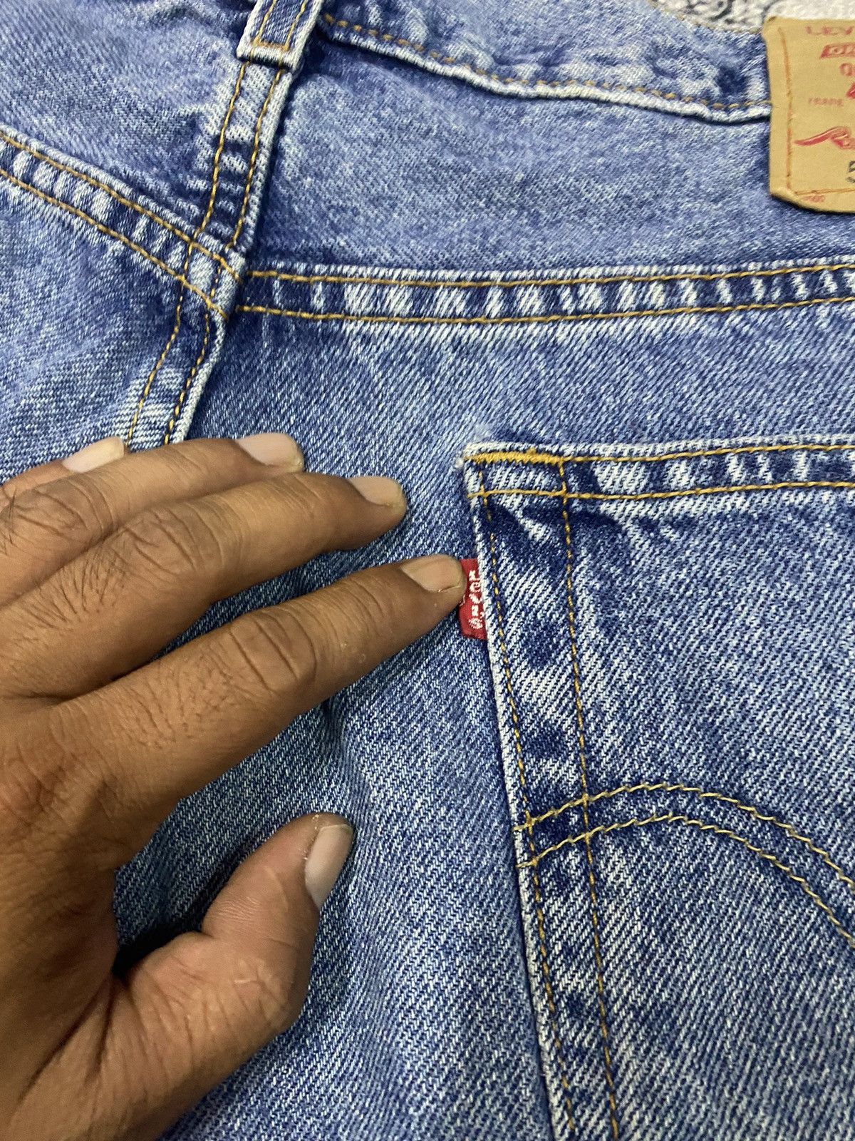 Levi's × Vintage Vintage Levis 505 Denim Short Size US 34 / EU 50 - 11 Thumbnail